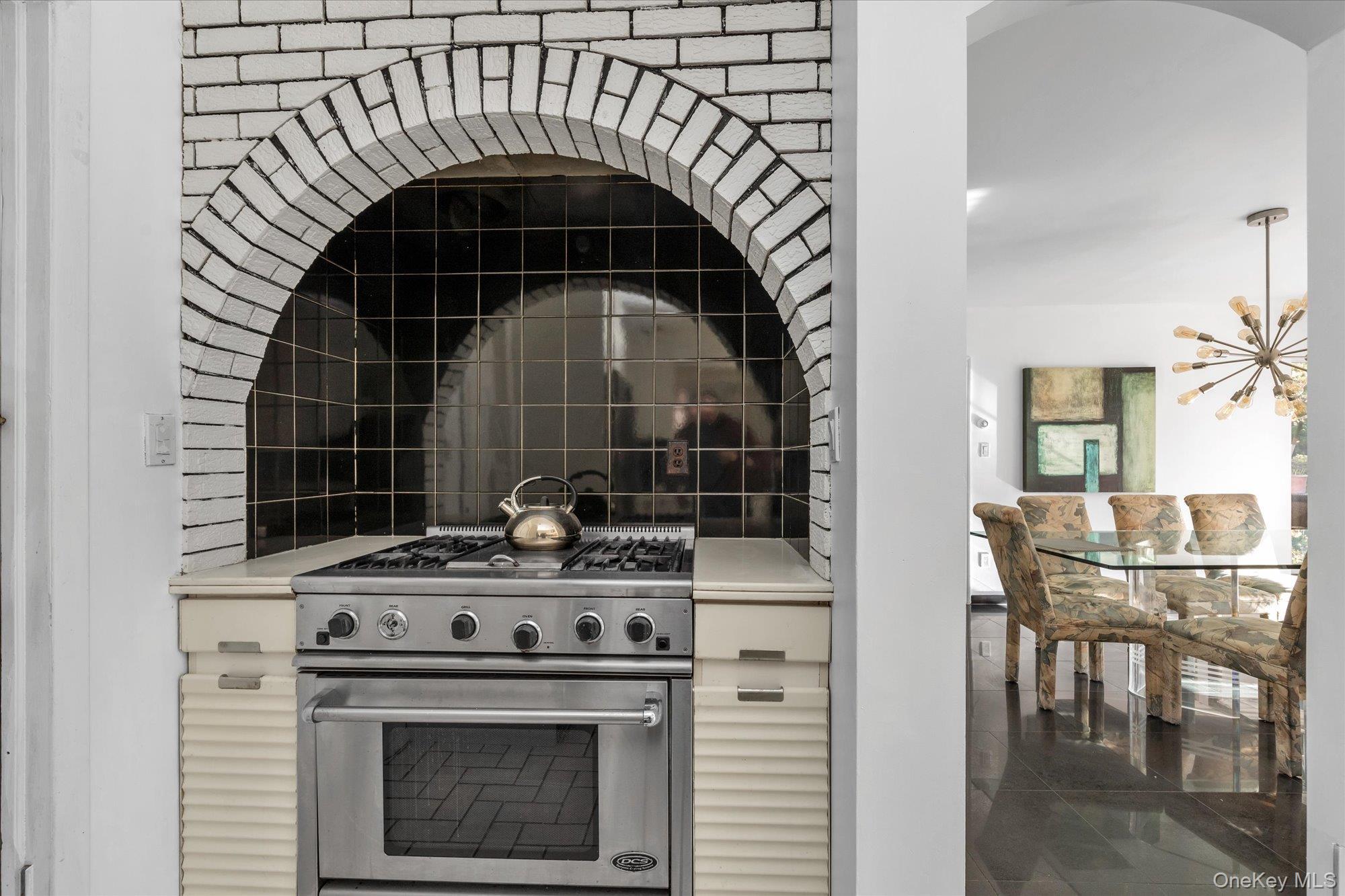 Single Family 24th Queens, NY 11360, MLS-923655-5