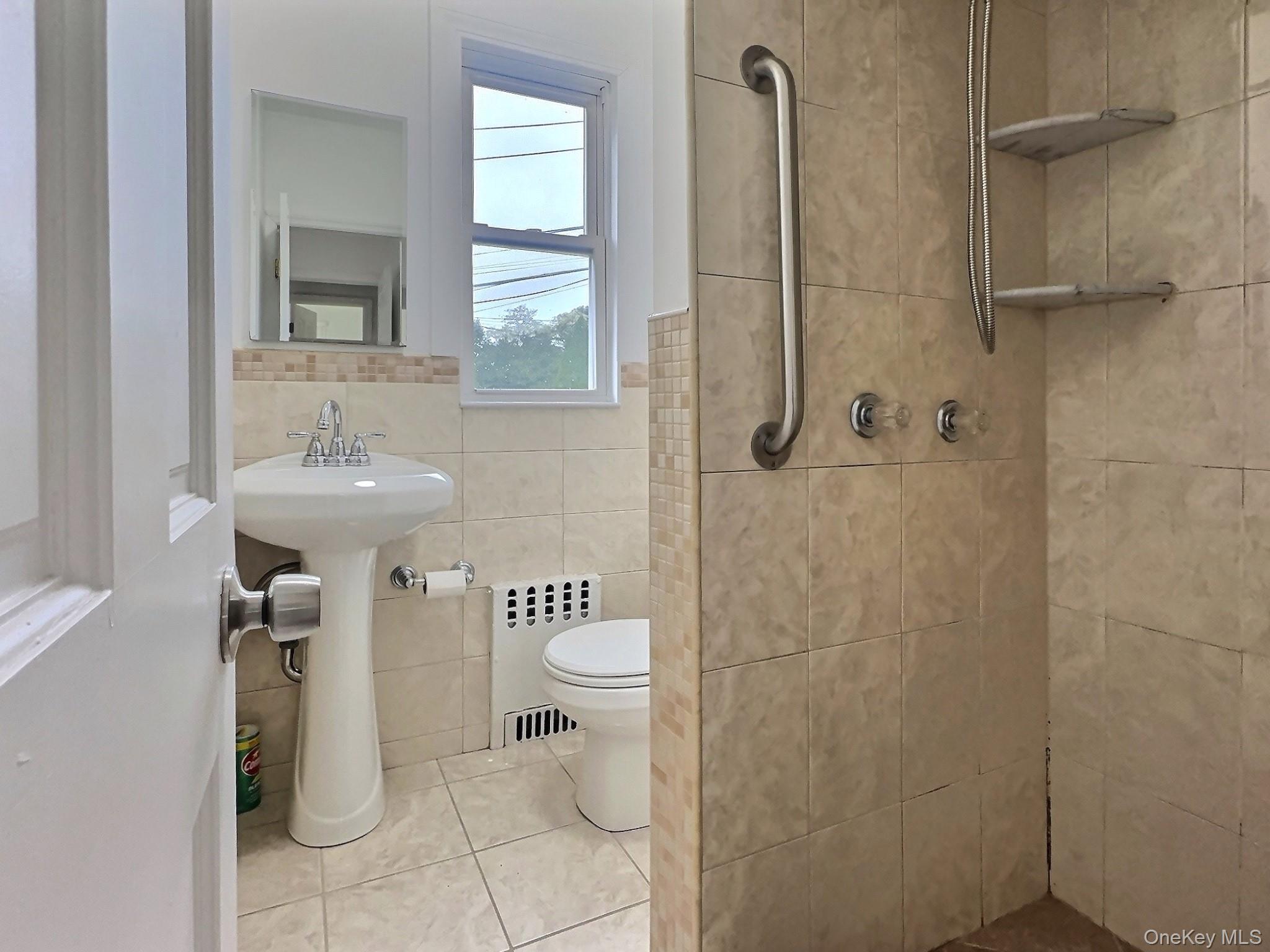 Single Family Gibson  Westchester County, NY 10705, MLS-923665-16