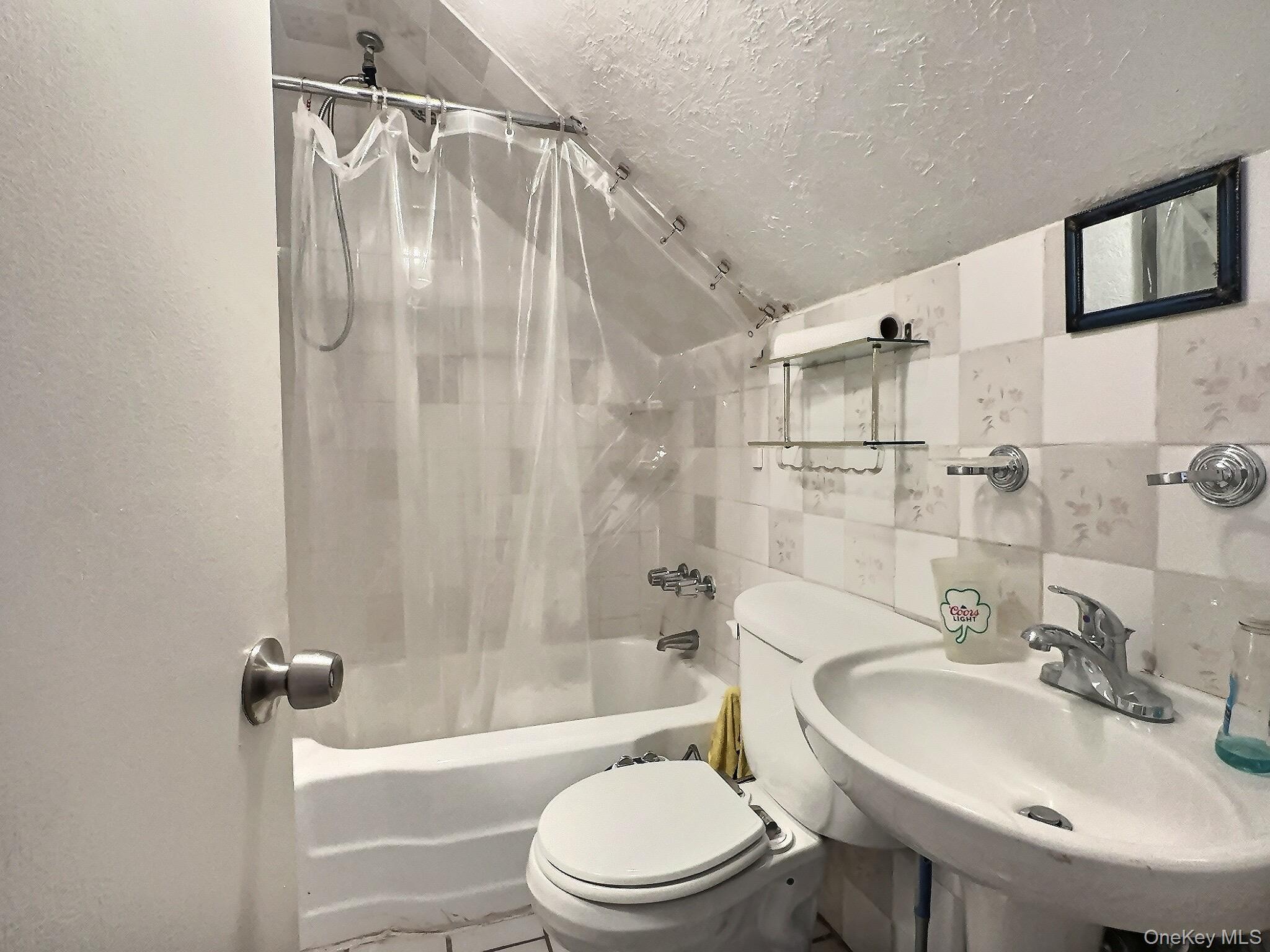 Single Family Gibson  Westchester County, NY 10705, MLS-923665-22