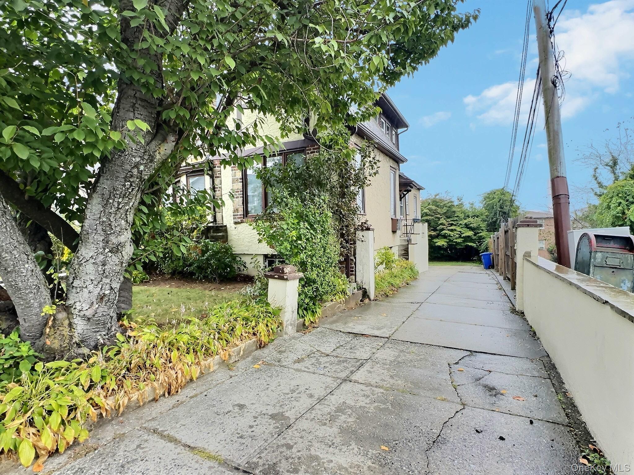 Single Family Gibson  Westchester County, NY 10705, MLS-923665-4