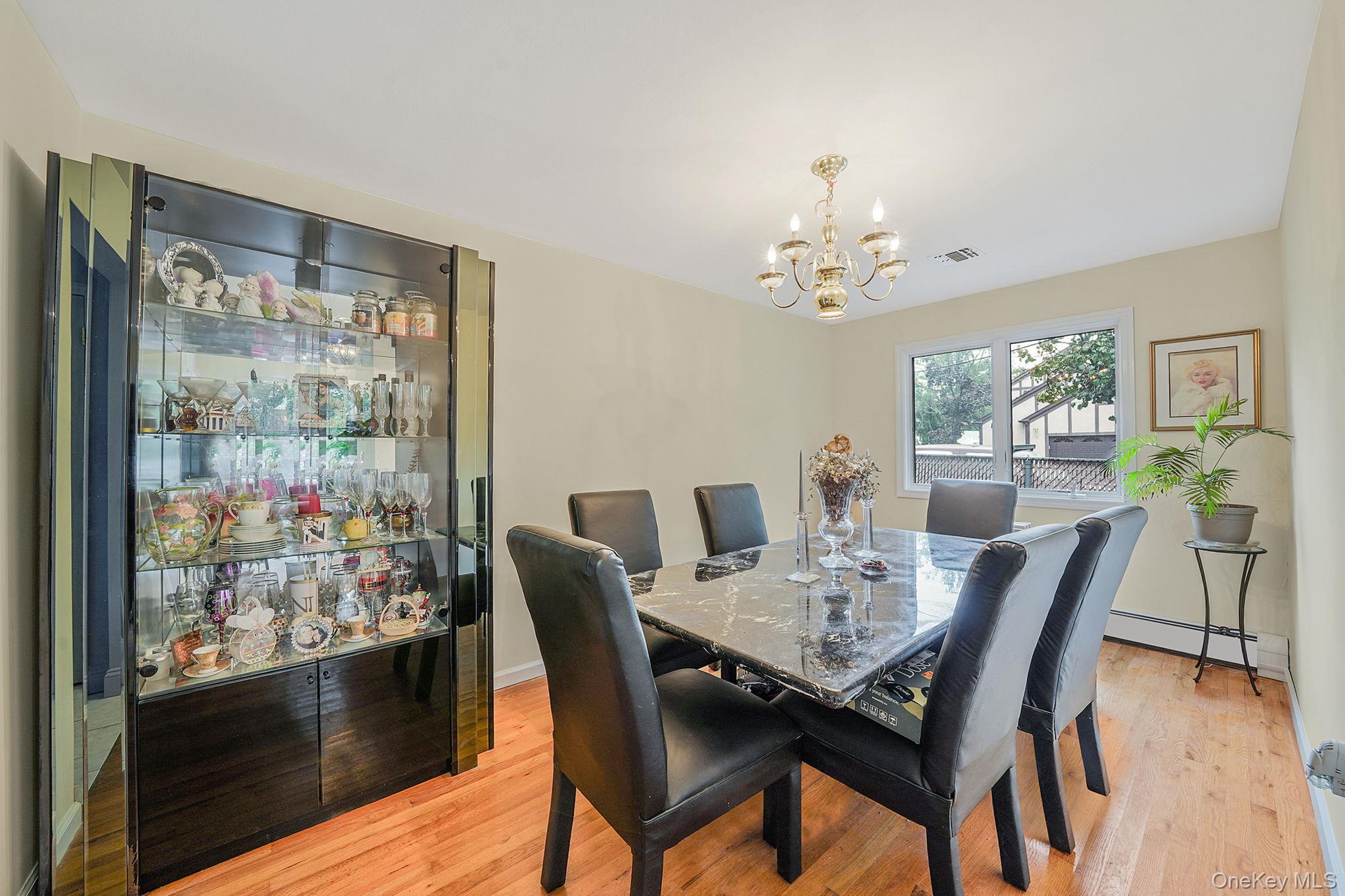 Single Family Bathgate St Staten Island, NY 10312, MLS-923691-23