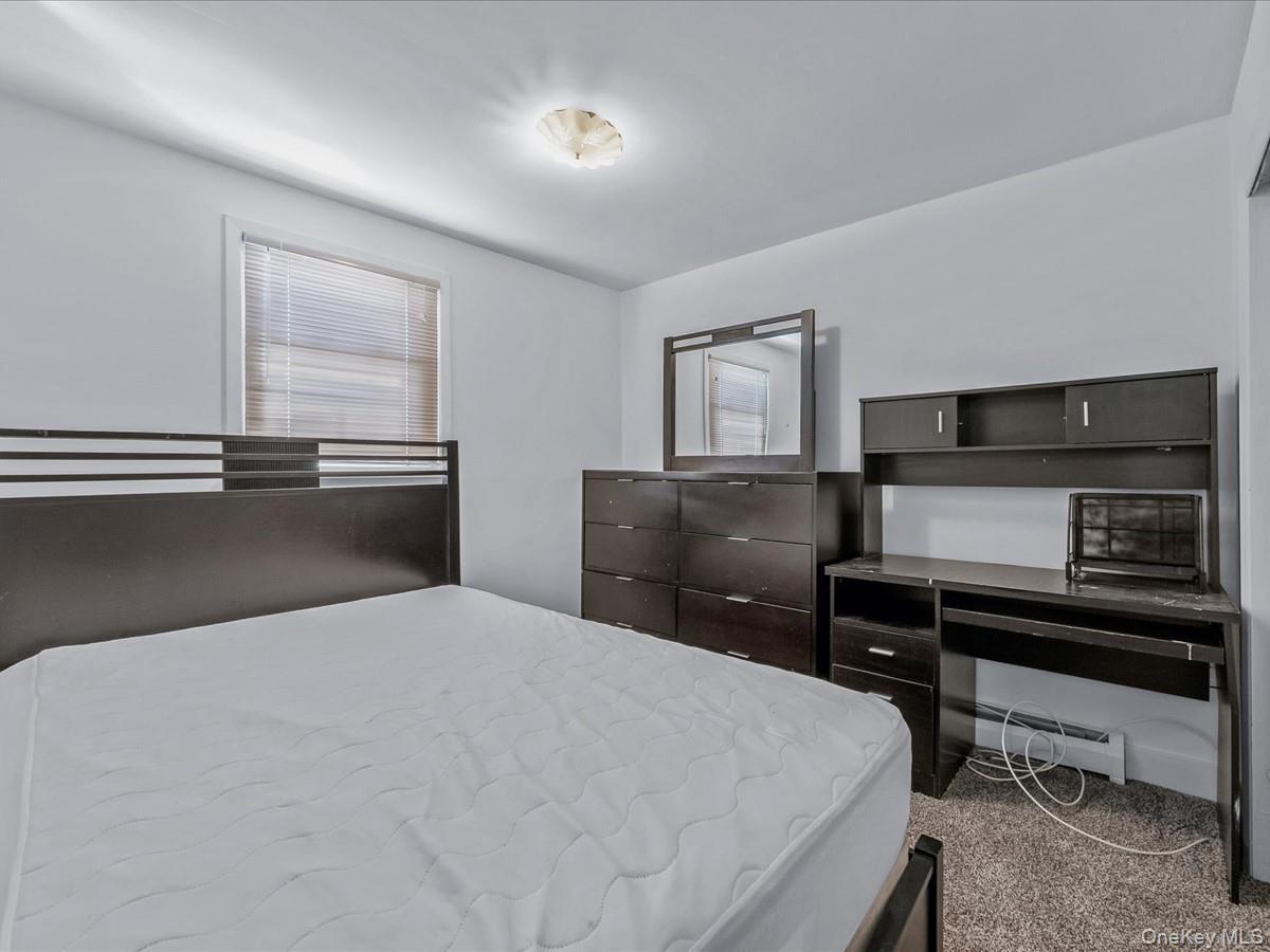 Single Family Franklin  Nassau County, NY 11557, MLS-923693-17