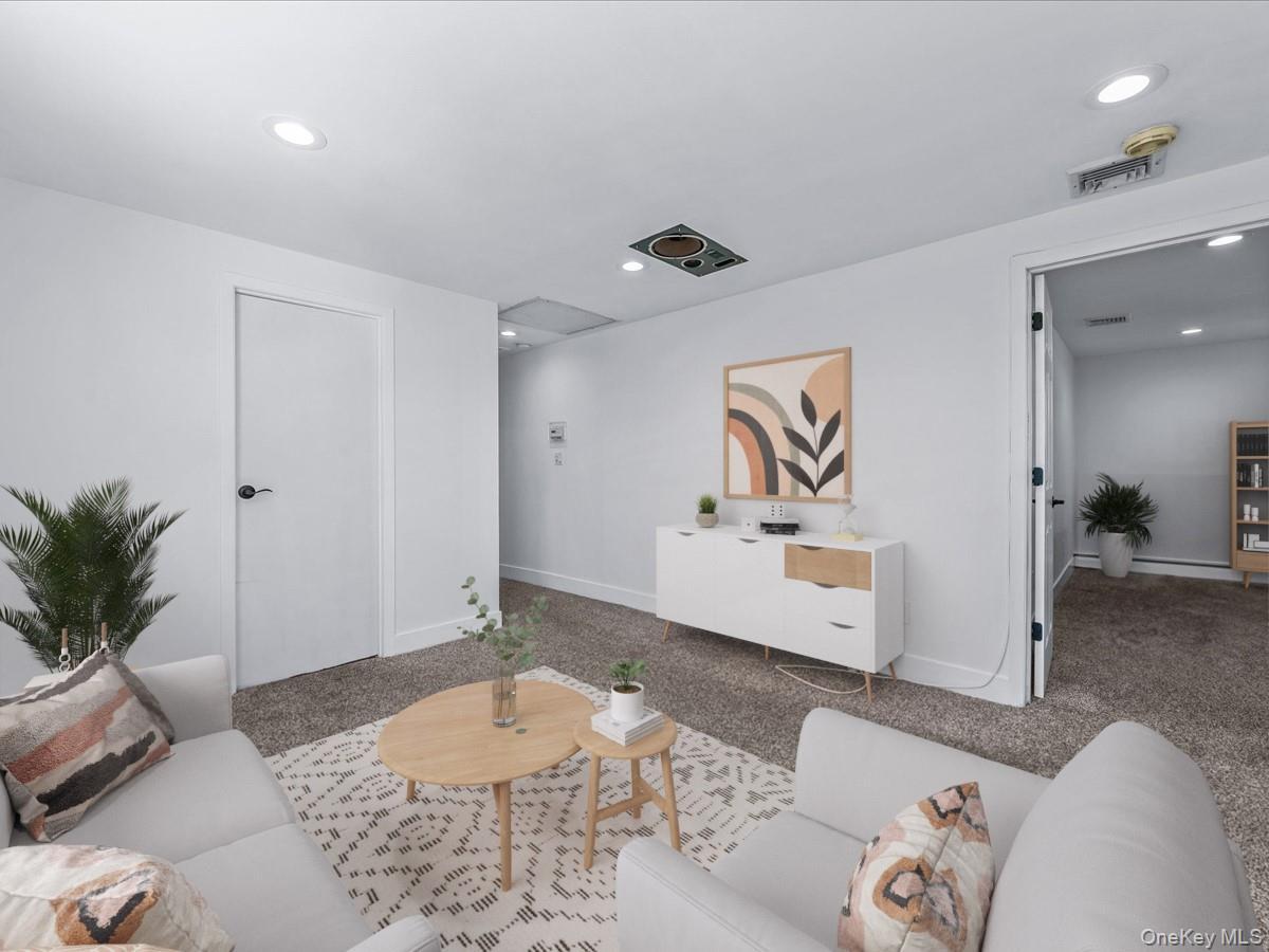 Single Family Franklin  Nassau County, NY 11557, MLS-923693-18