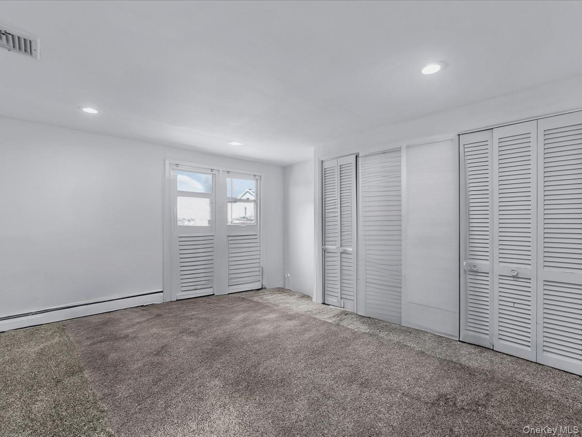 Single Family Franklin  Nassau County, NY 11557, MLS-923693-19