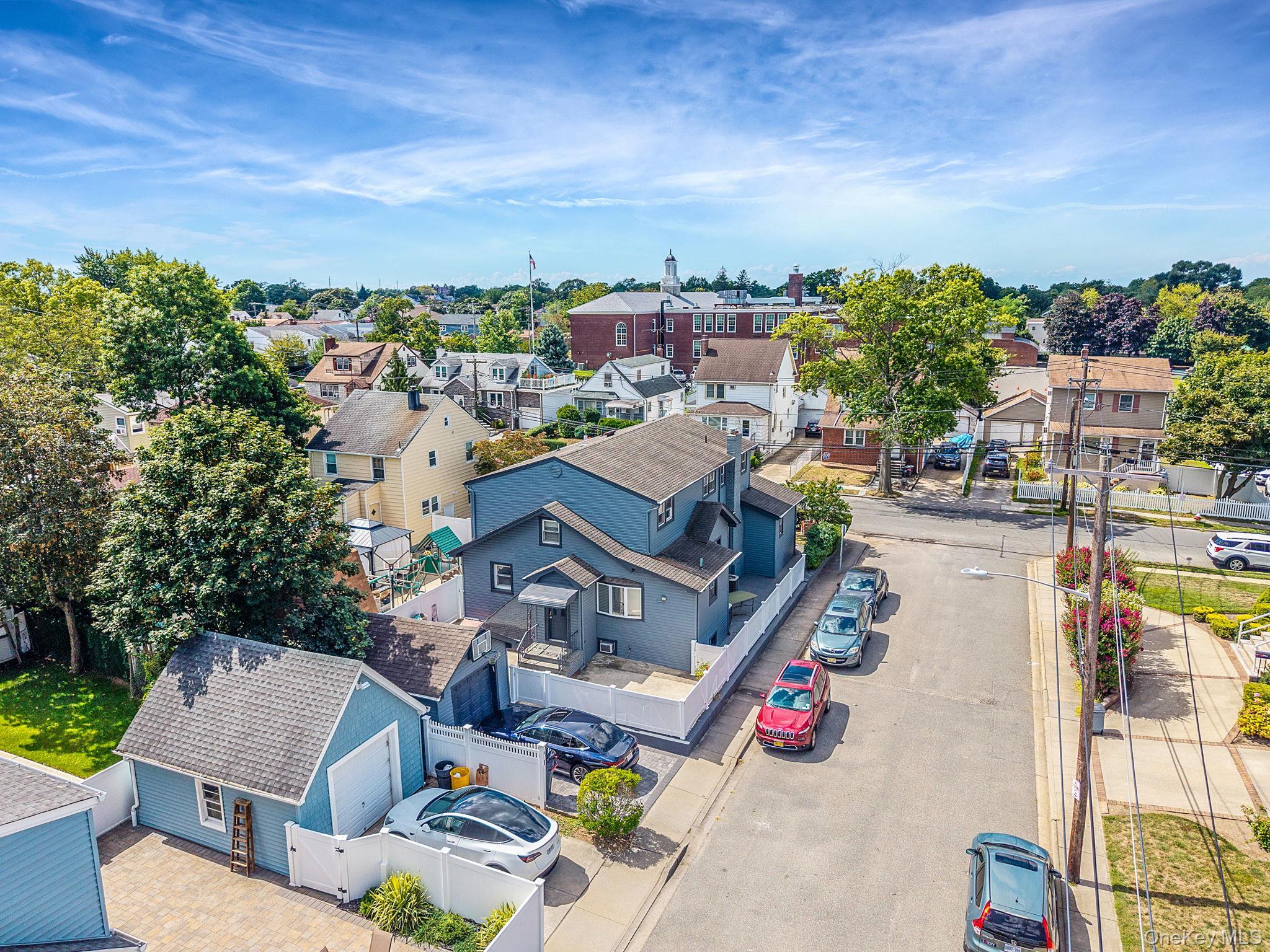 Single Family Franklin  Nassau County, NY 11557, MLS-923693-2