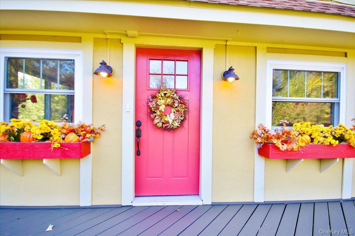 Single Family Old Post Orange County, NY 12542, MLS-923789-11