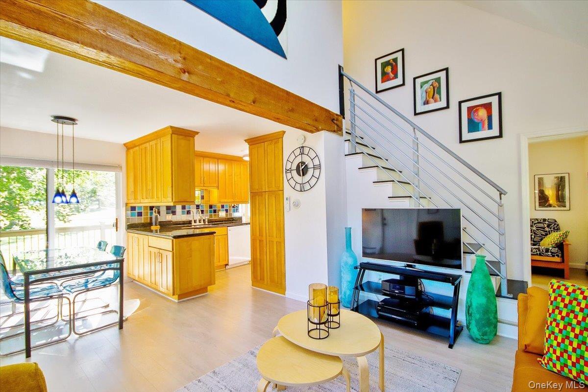 Single Family Old Post Orange County, NY 12542, MLS-923789-13