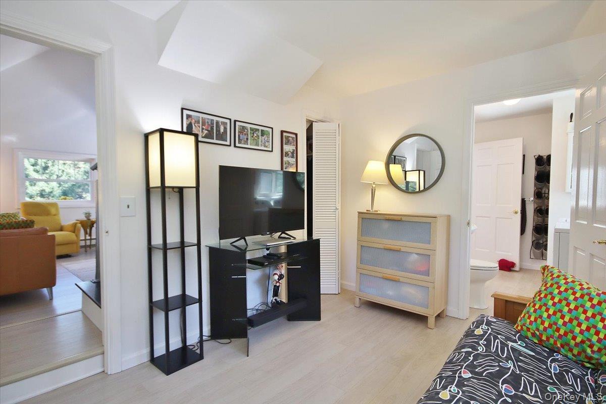 Single Family Old Post Orange County, NY 12542, MLS-923789-28