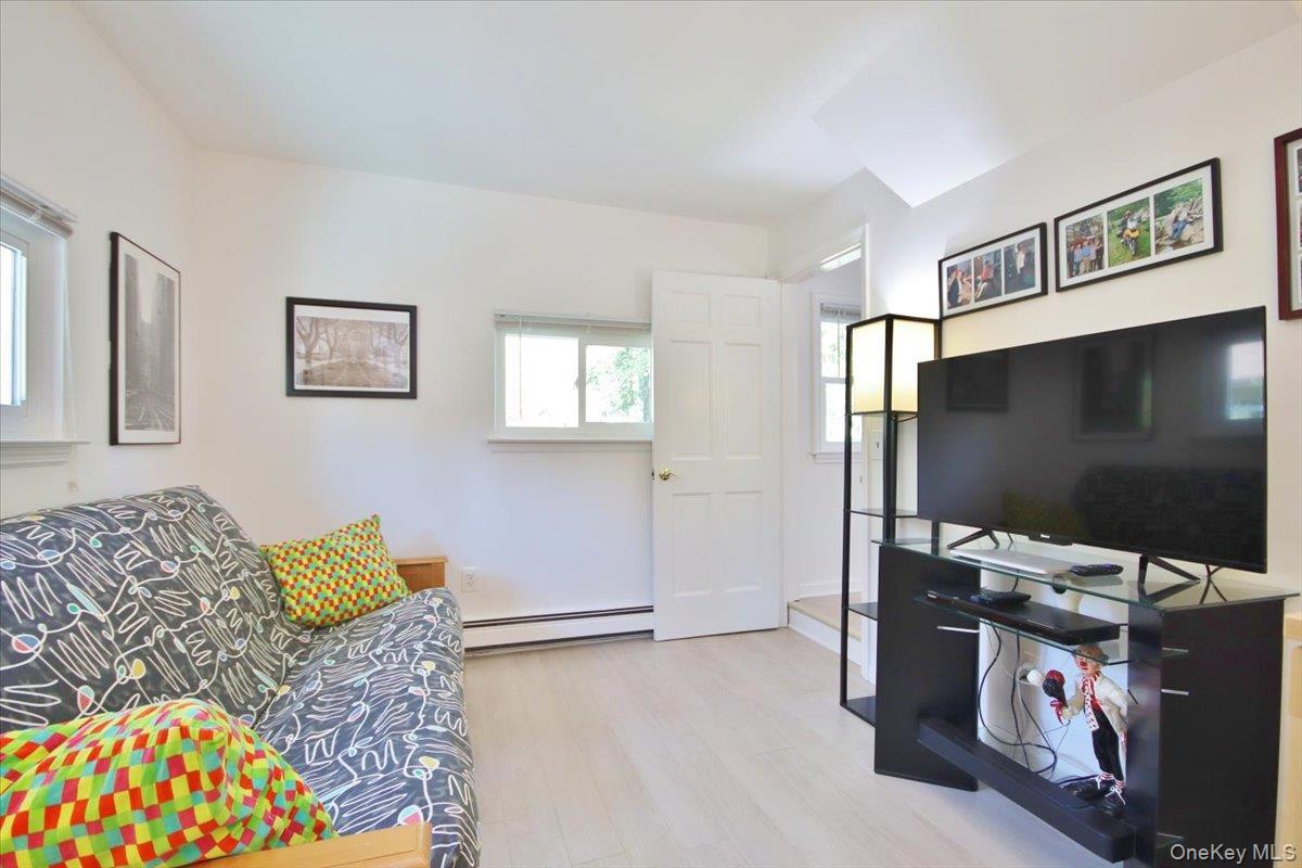 Single Family Old Post Orange County, NY 12542, MLS-923789-29