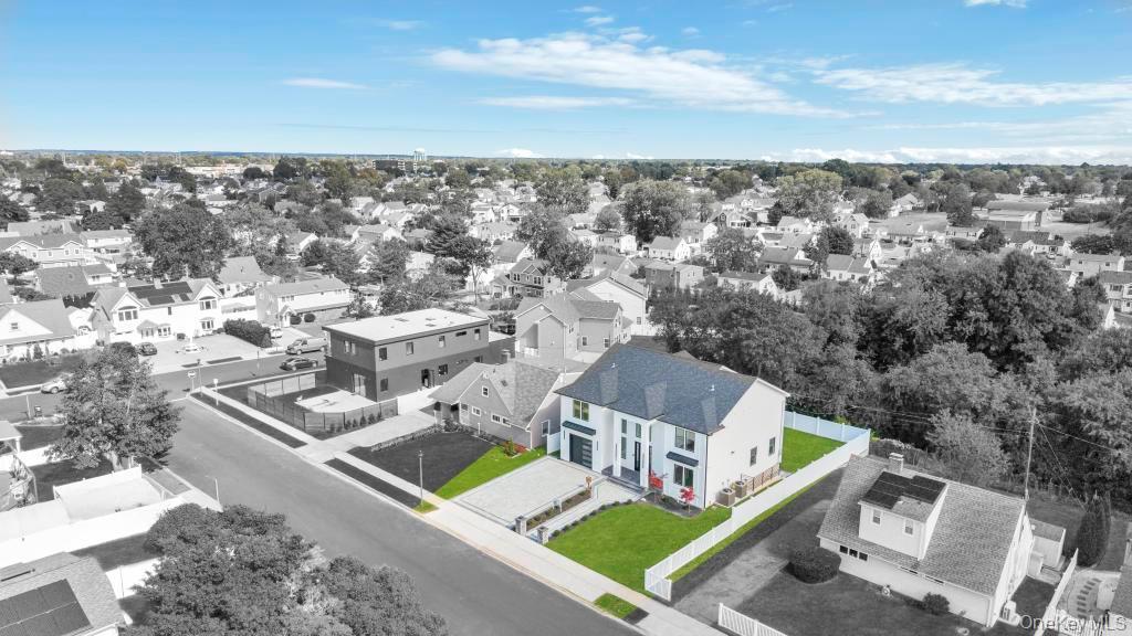 Single Family Short Nassau County, NY 11756, MLS-923792-10