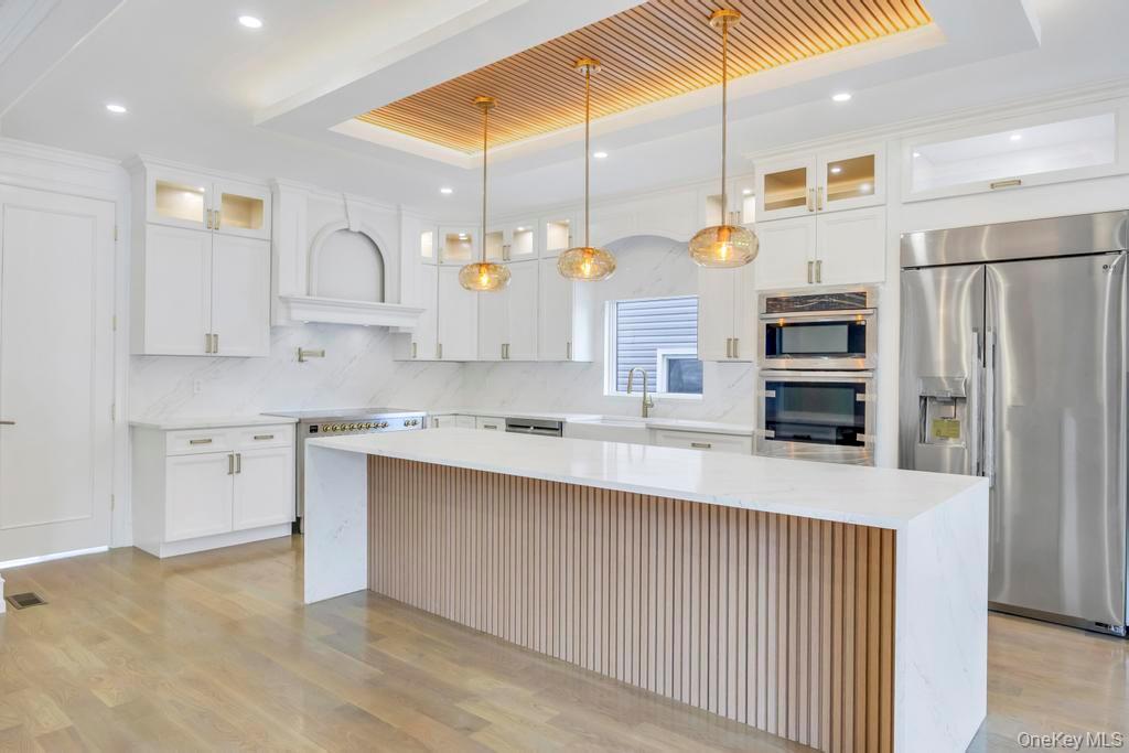 Single Family Short Nassau County, NY 11756, MLS-923792-15