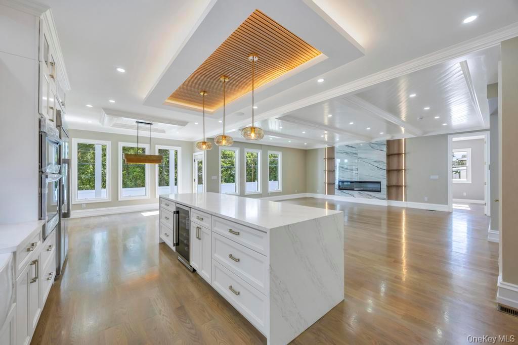 Single Family Short Nassau County, NY 11756, MLS-923792-18