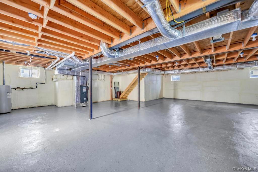 Single Family Short  Nassau County, NY 11756, MLS-923792-46