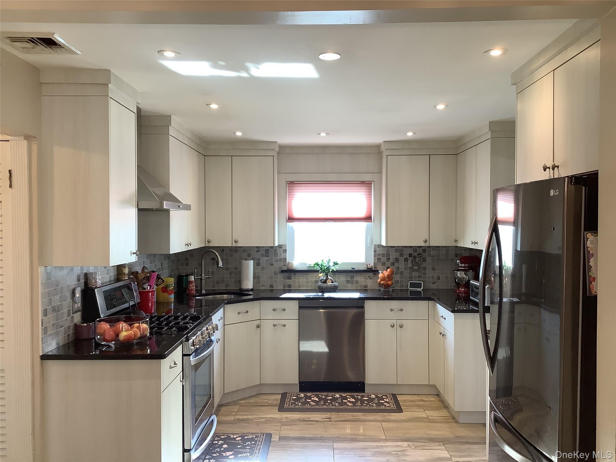 Single Family 80th Queens, NY 11414, MLS-923794-13