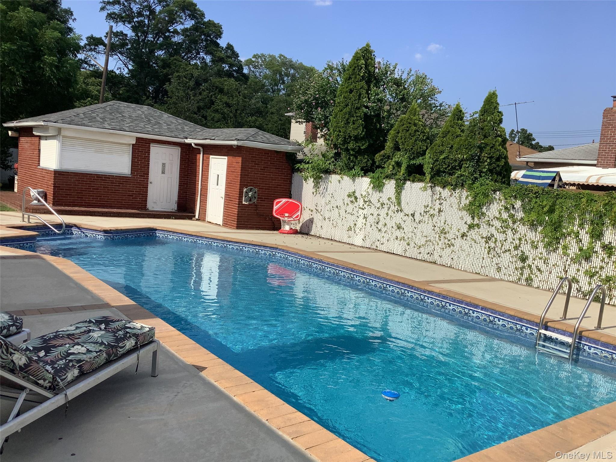 Single Family 80th  Queens, NY 11414, MLS-923794-9