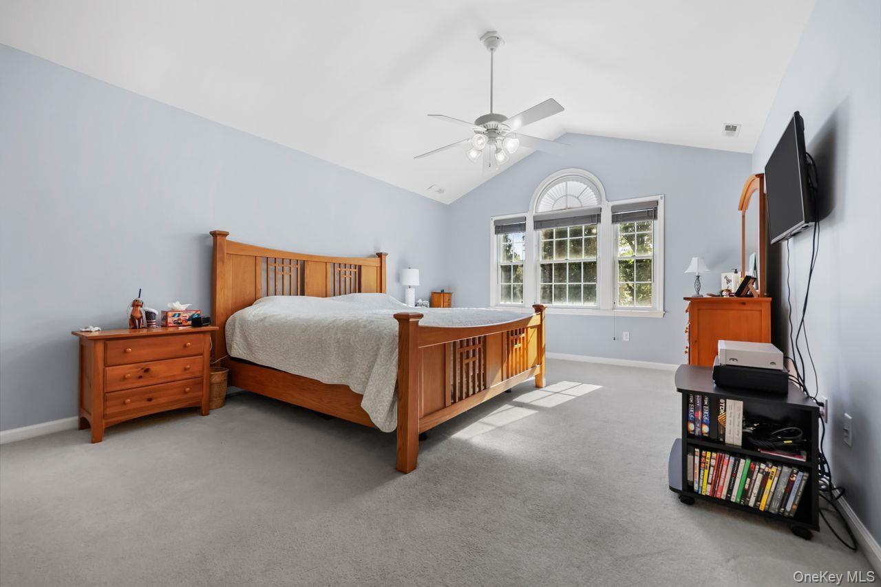 Single Family Mane  Dutchess County, NY 12564, MLS-923816-17