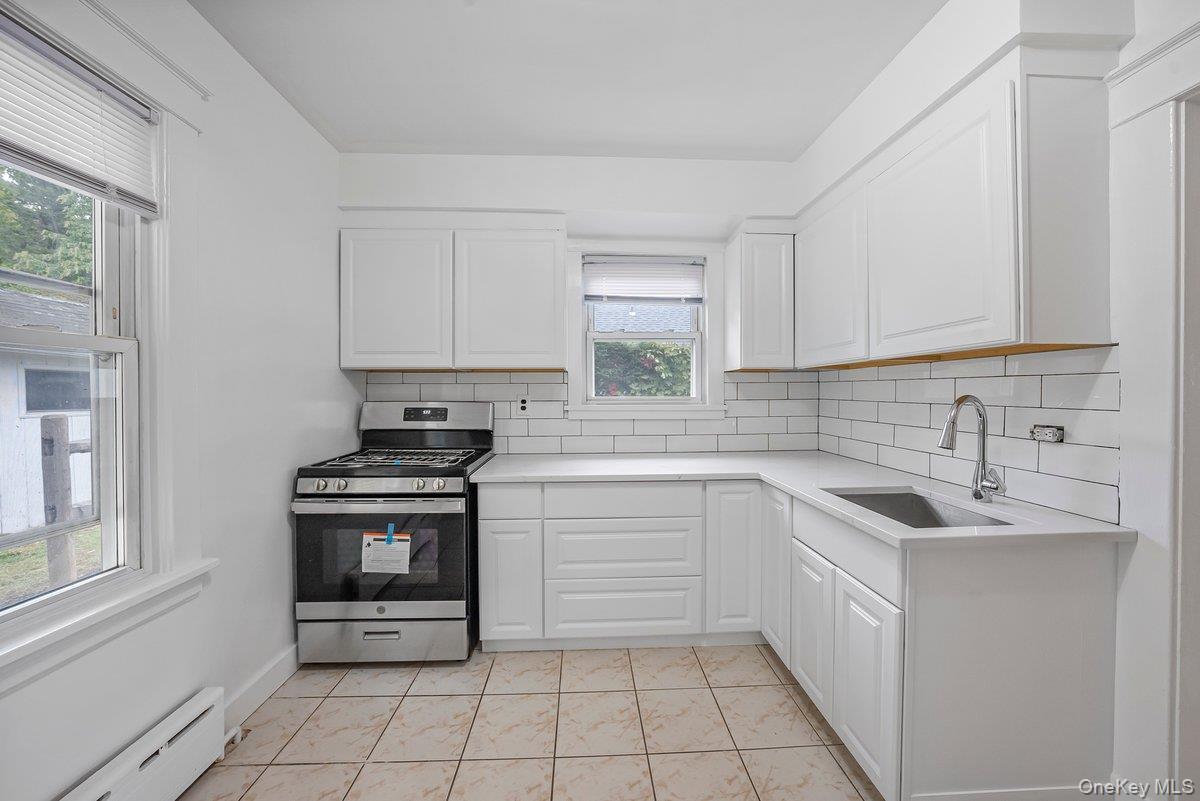 Single Family Babbitt Westchester County, NY 10507, MLS-923819-5