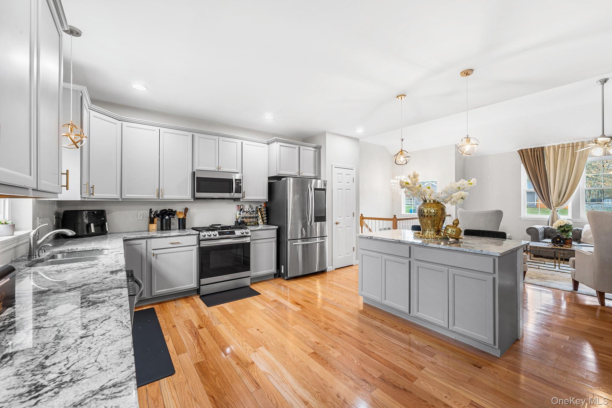 Single Family Oak Ridge Orange County, NY 10940, MLS-923828-10