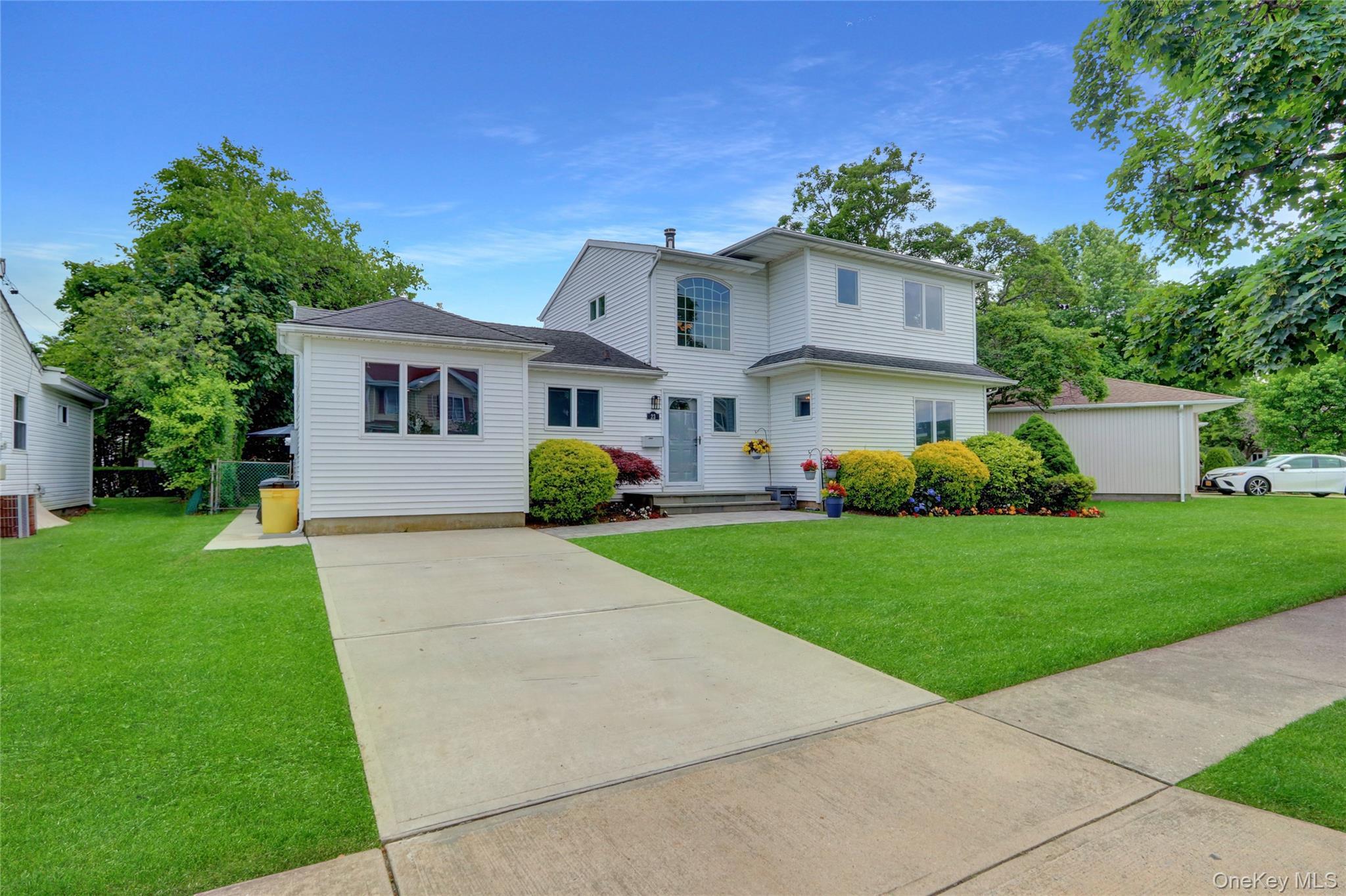 Single Family Lillian  Nassau County, NY 11803, MLS-923829-3