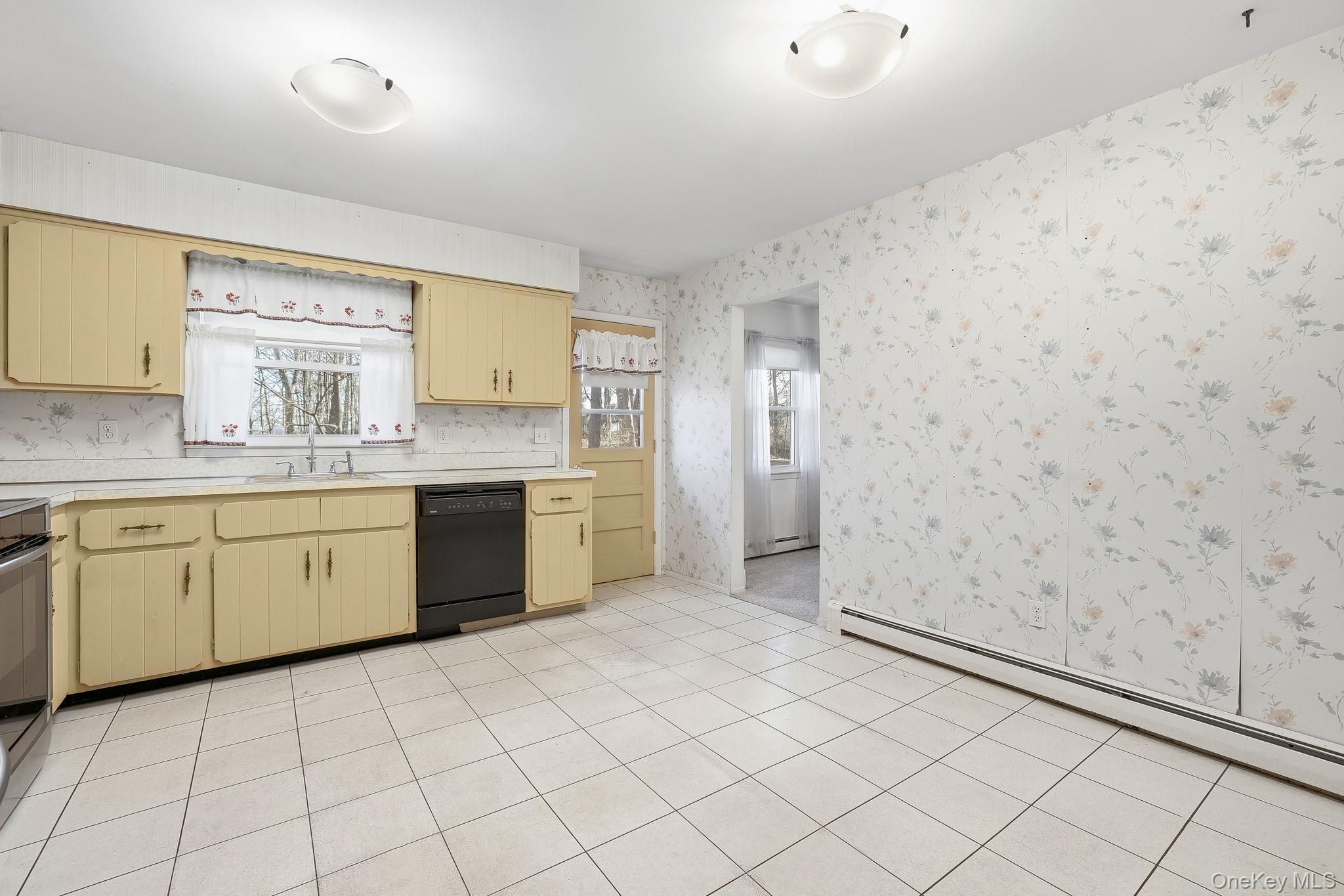 Single Family Bayberry Hill Putnam County, NY 10541, MLS-923832-13