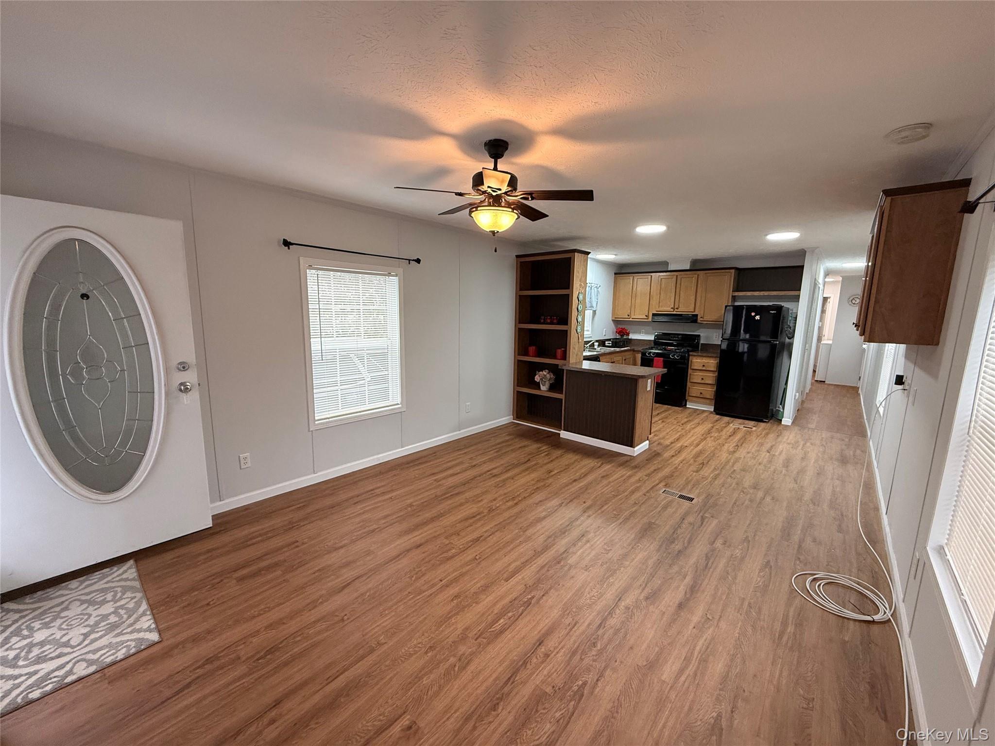 Single Family Hubbard  Suffolk County, NY 11901, MLS-923835-6