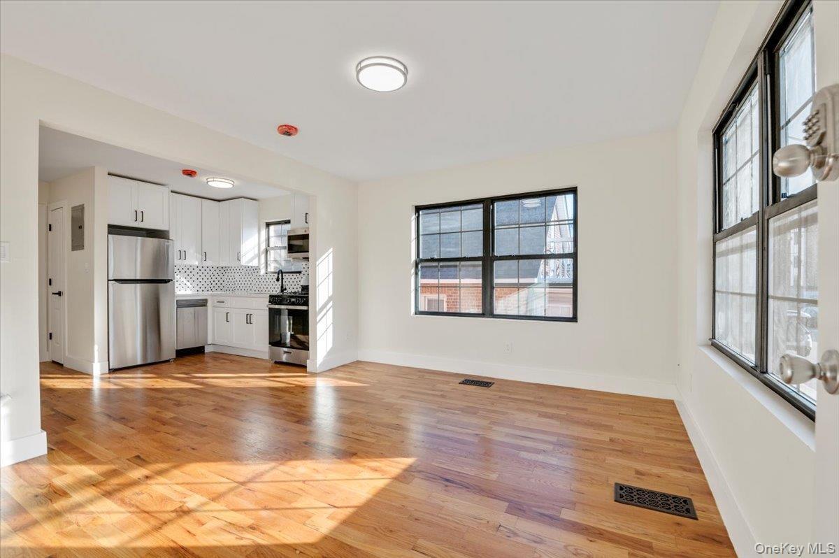 Single Family Beach 4th  Queens, NY 11691, MLS-923872-4