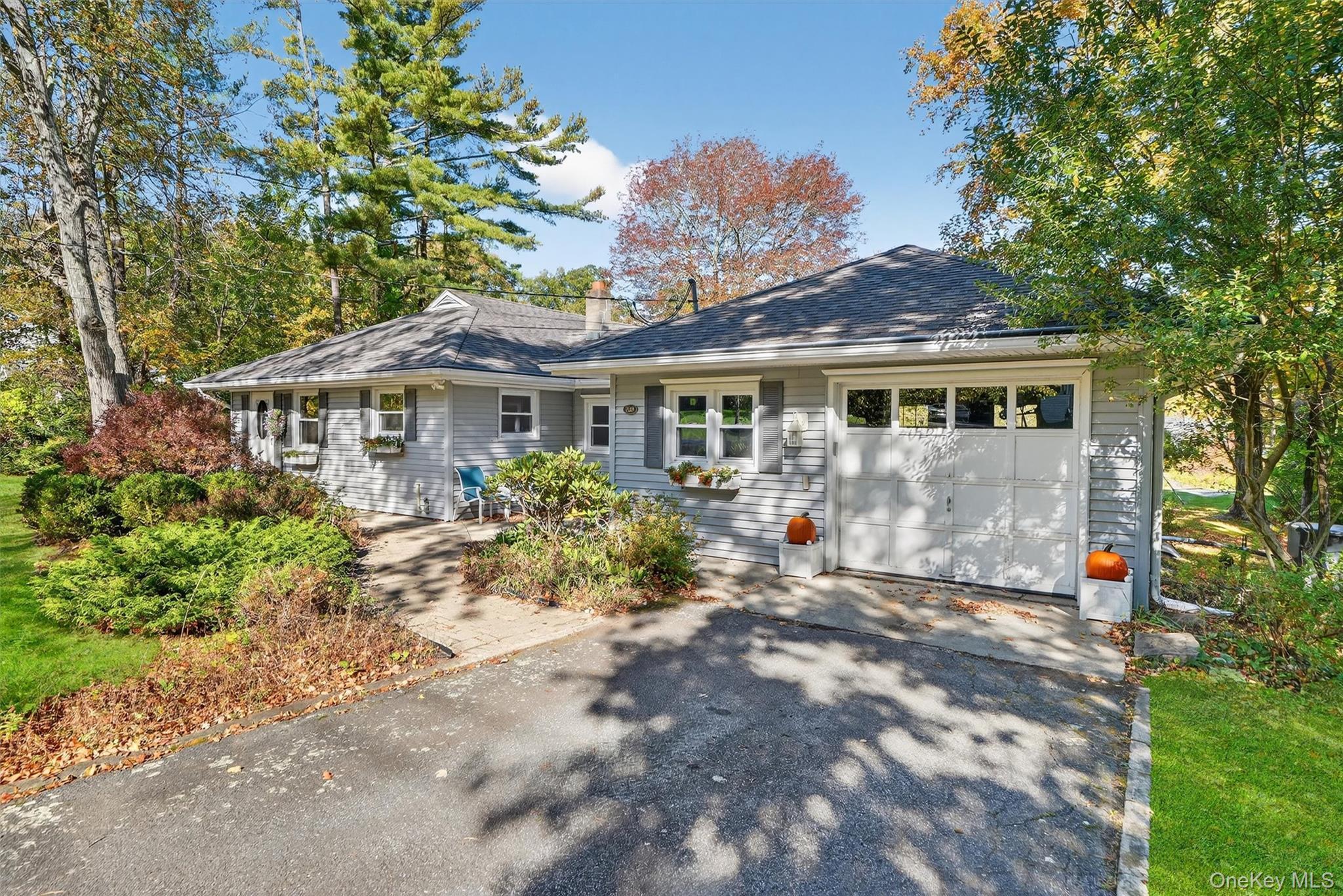 Single Family Elizabeth  Westchester County, NY 10598, MLS-923874-2