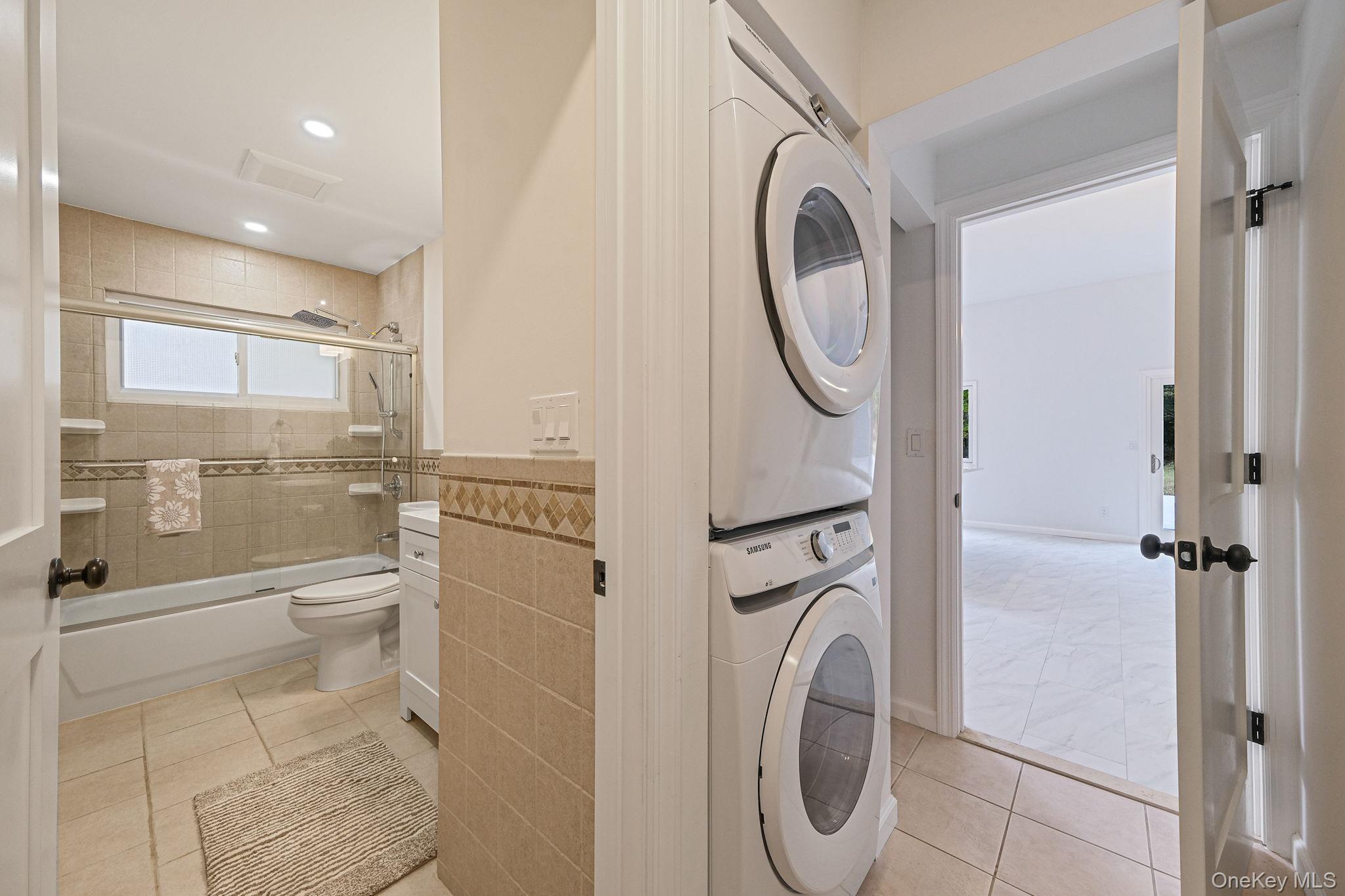 Single Family Wildwood  Suffolk County, NY 11961, MLS-923883-17