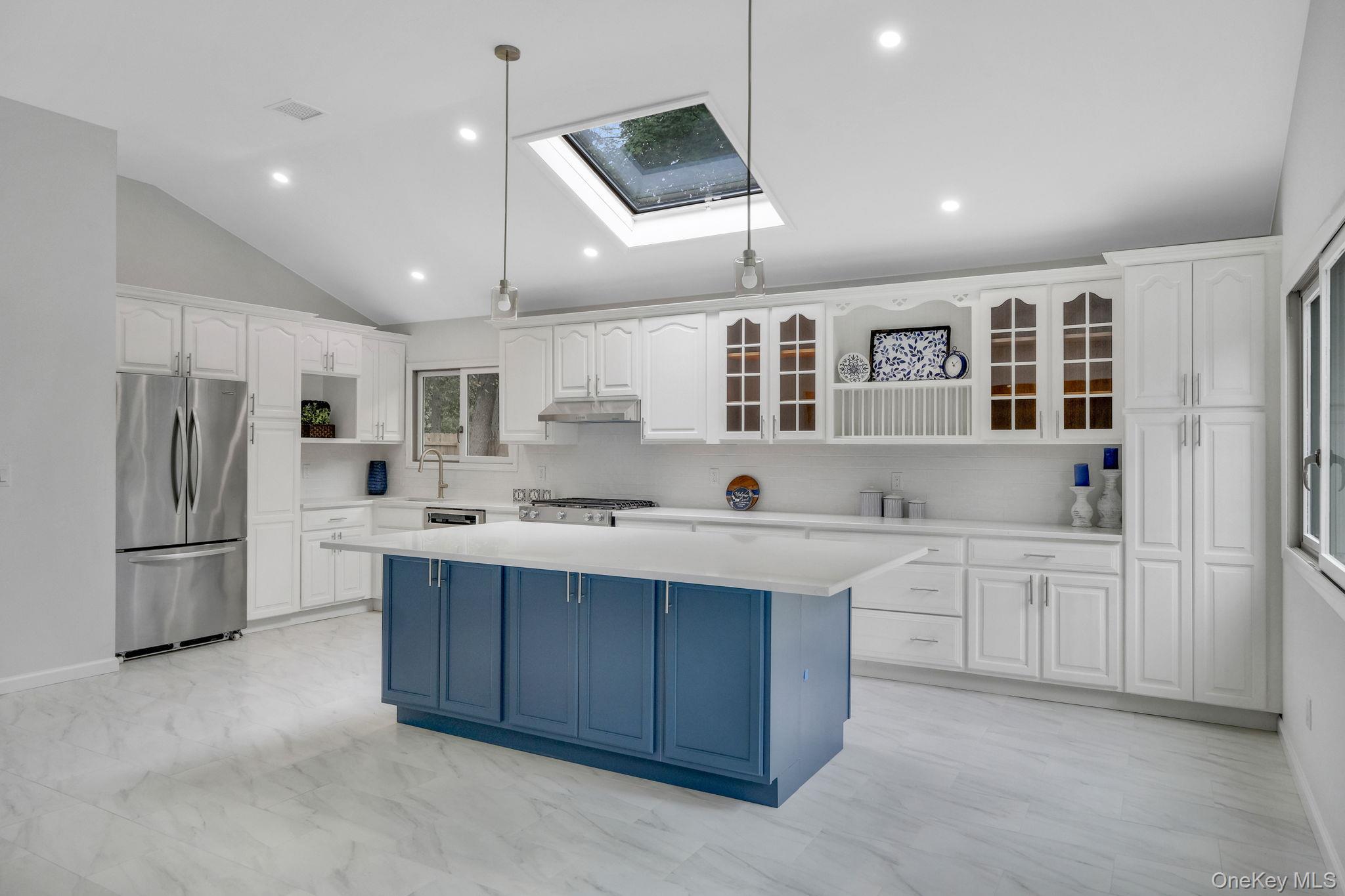 Single Family Wildwood  Suffolk County, NY 11961, MLS-923883-5