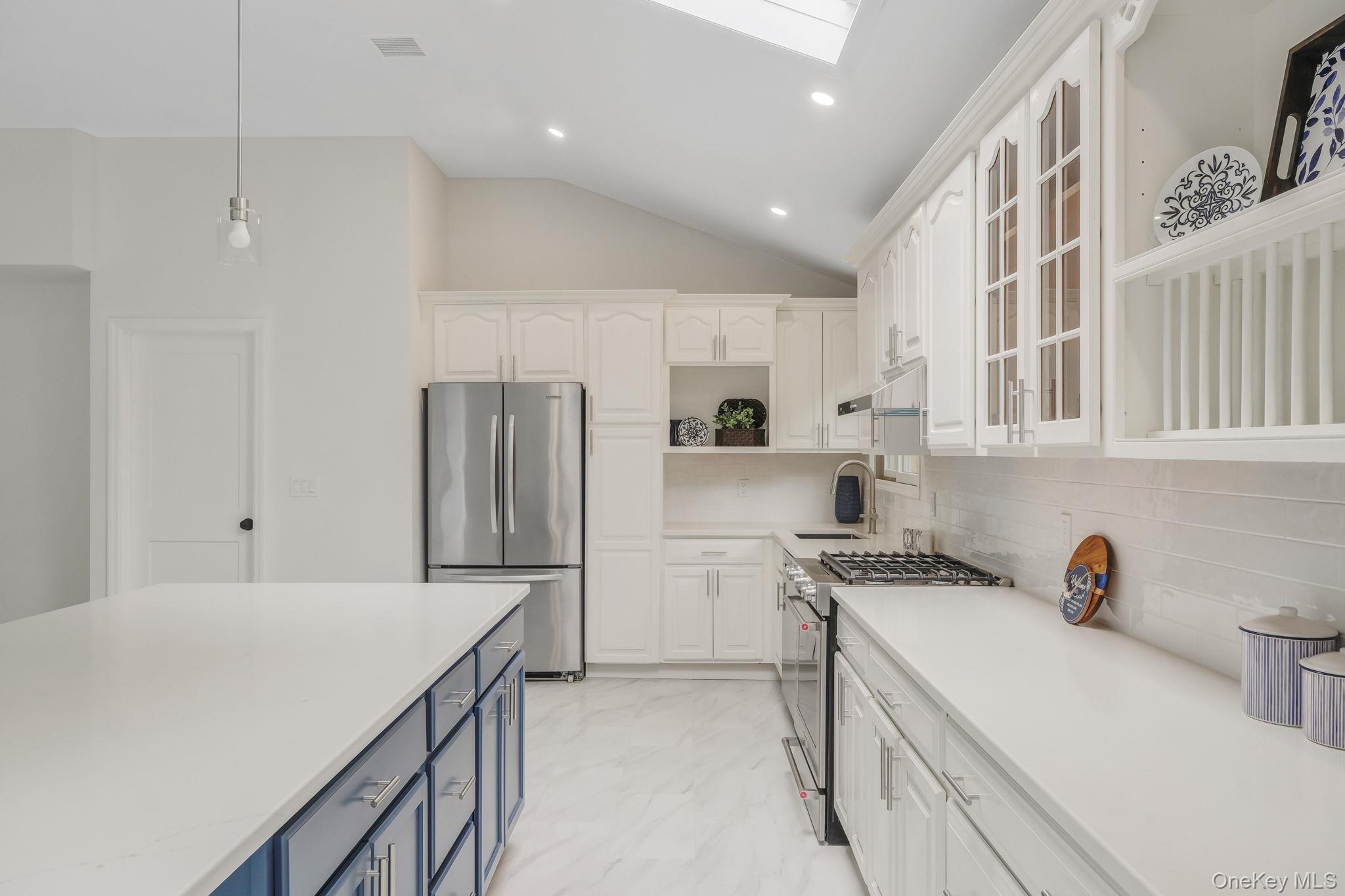 Single Family Wildwood  Suffolk County, NY 11961, MLS-923883-6