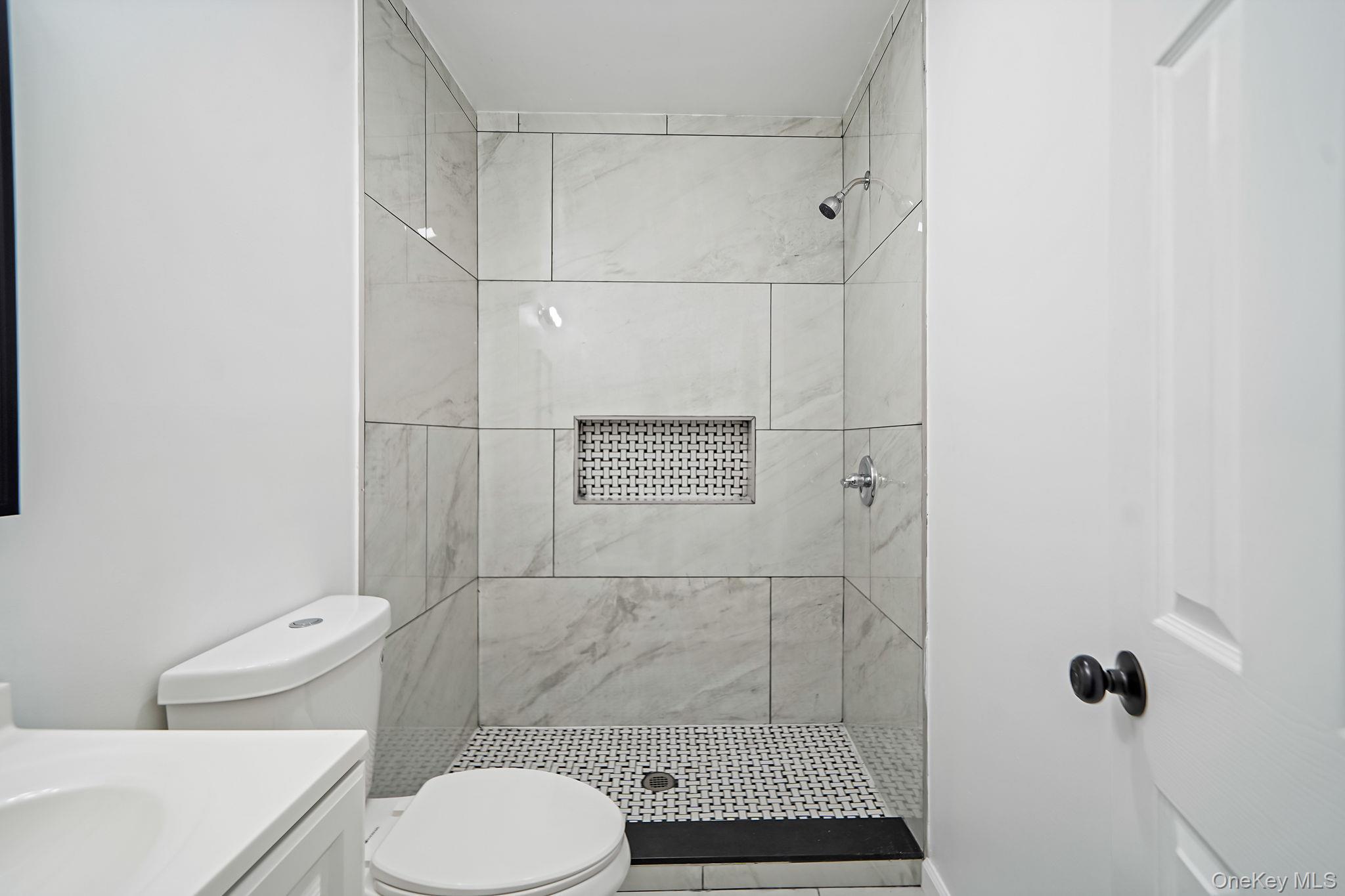 Single Family Rosedale Suffolk County, NY 11789, MLS-923887-14