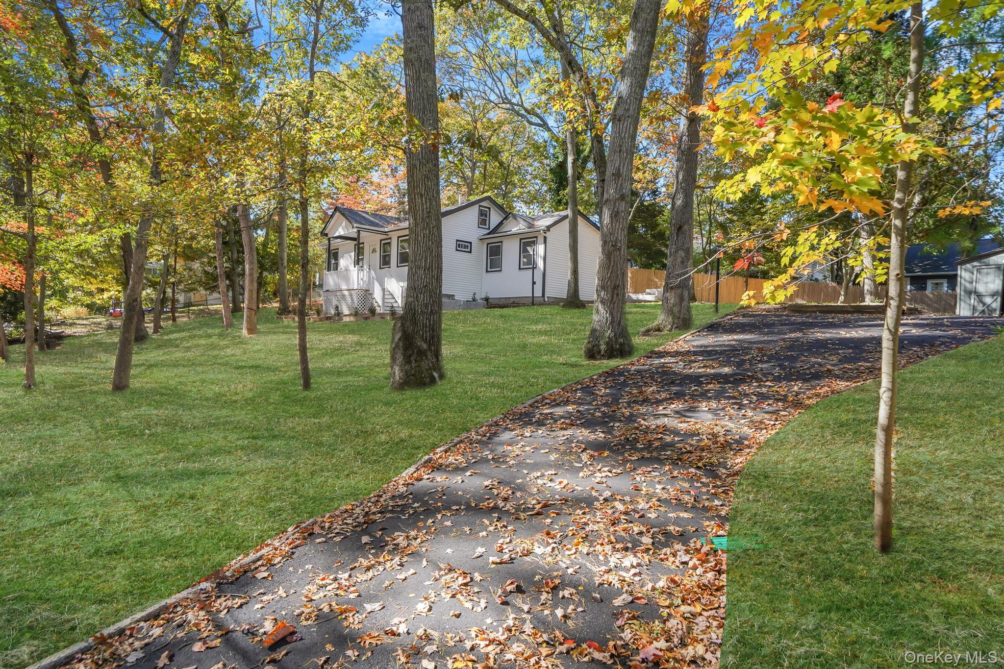 Single Family Rosedale Suffolk County, NY 11789, MLS-923887-3