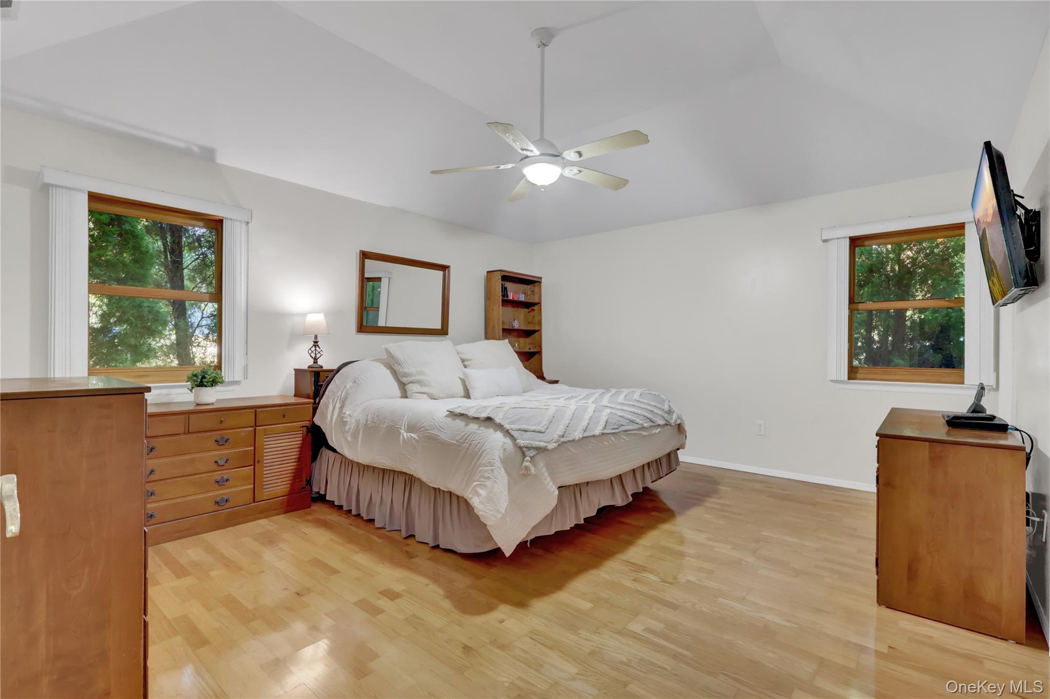 Single Family Baywood  Suffolk County, NY 11933, MLS-923891-11