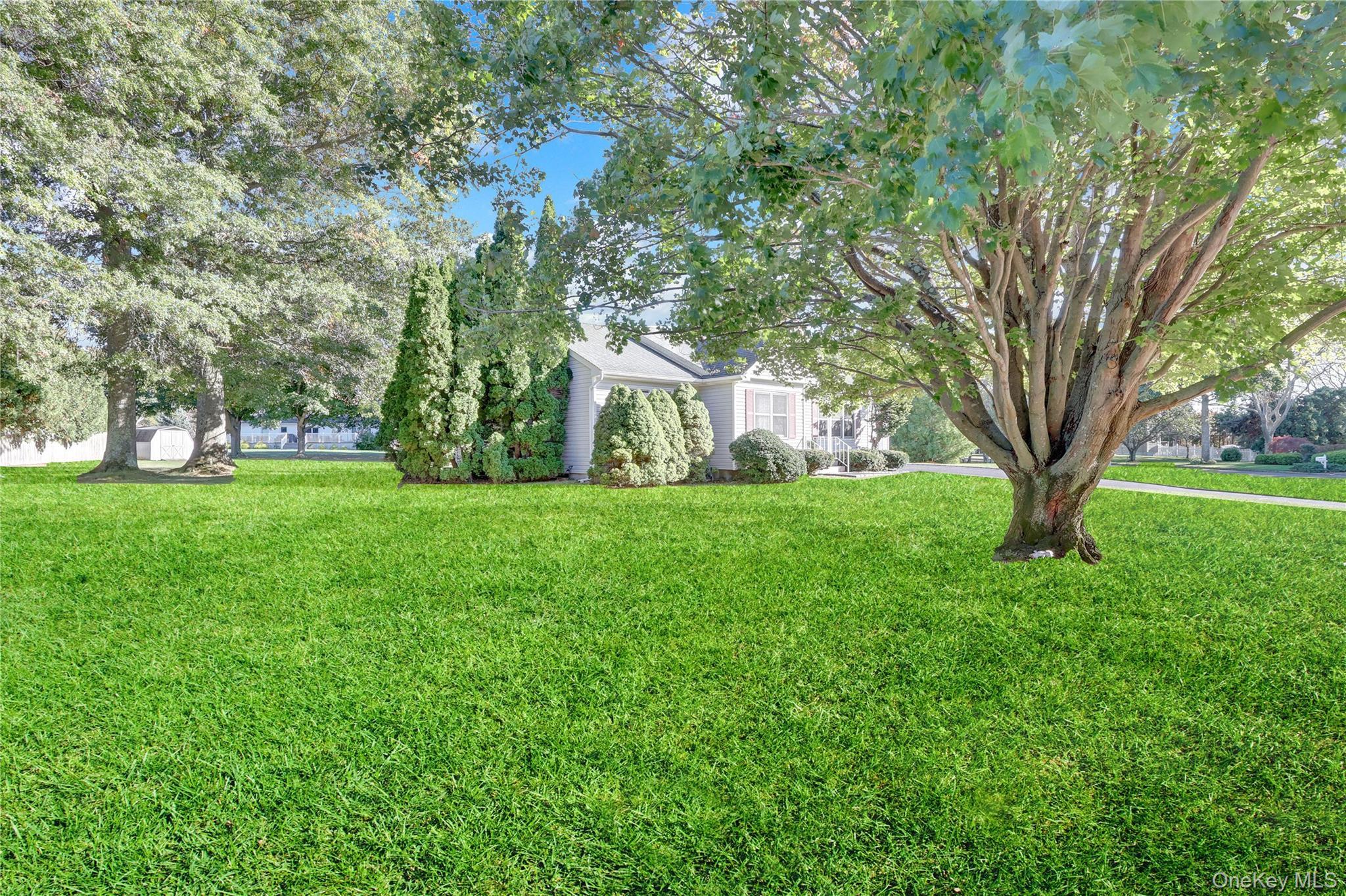 Single Family Baywood  Suffolk County, NY 11933, MLS-923891-20