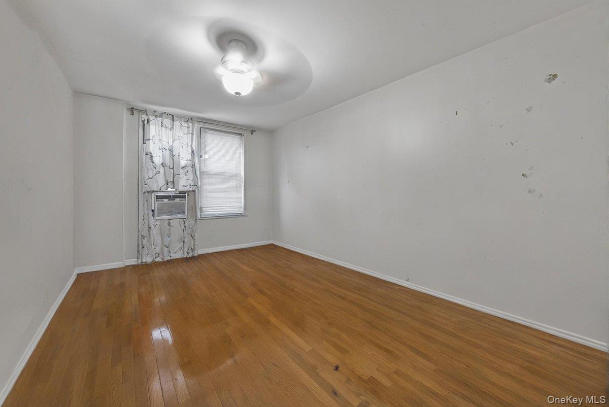Coop 60th  Ave  Queens, NY 11373, MLS-923944-6