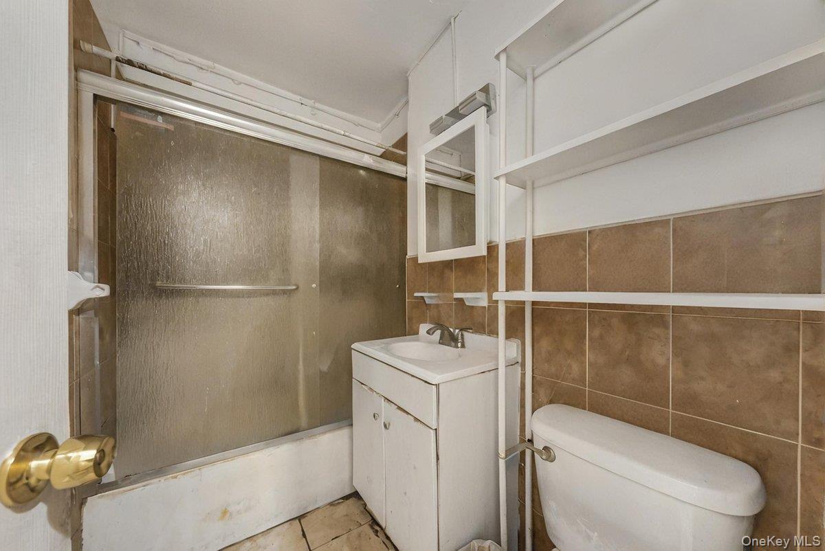 Coop 60th  Ave  Queens, NY 11373, MLS-923944-9