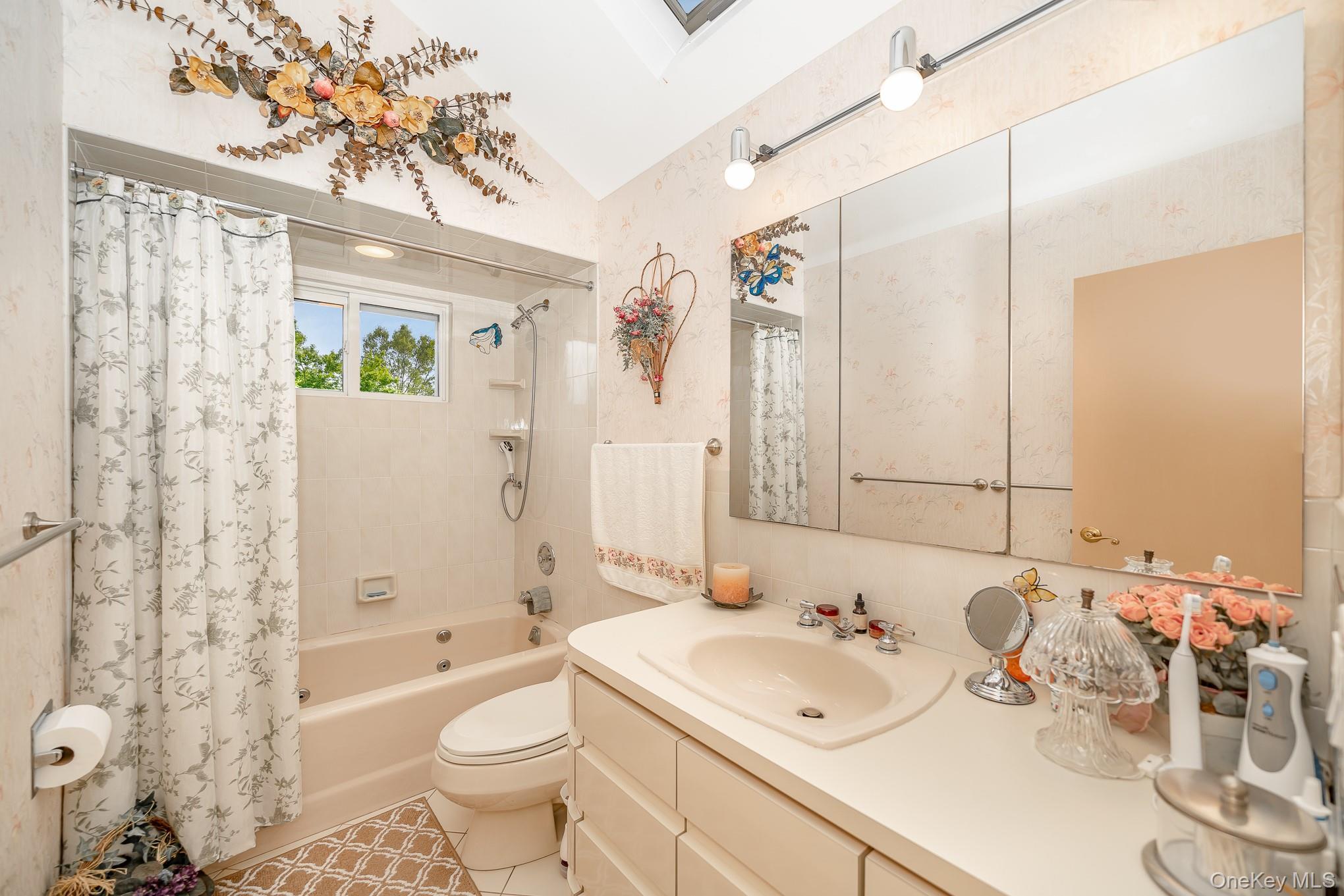 Single Family Lido Suffolk County, NY 11757, MLS-923945-13