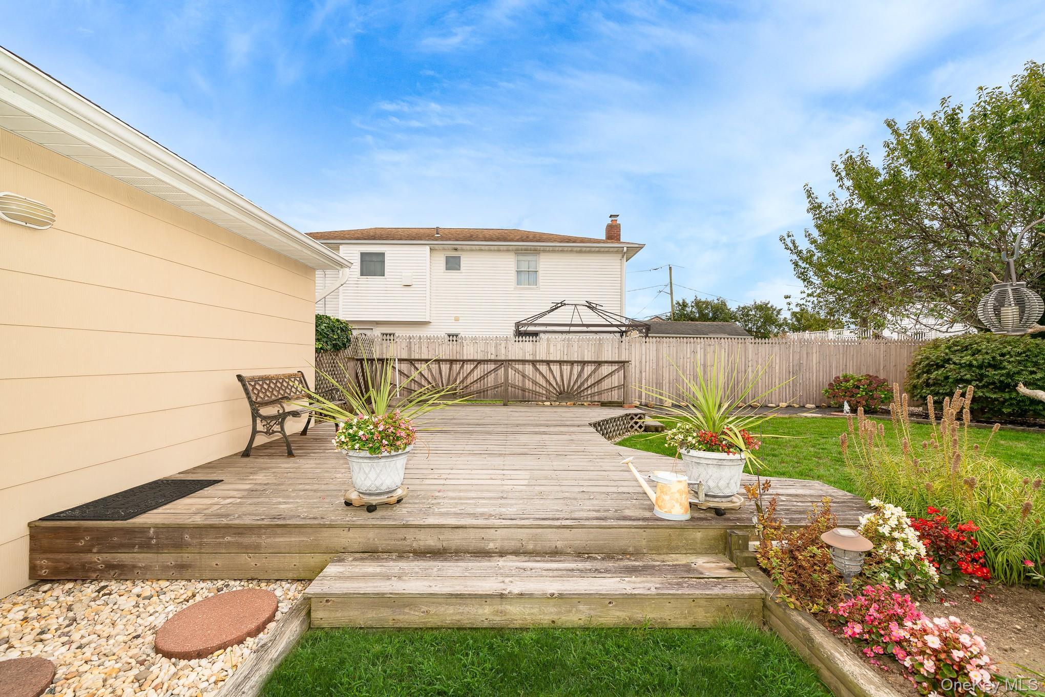 Single Family Lido Suffolk County, NY 11757, MLS-923945-19