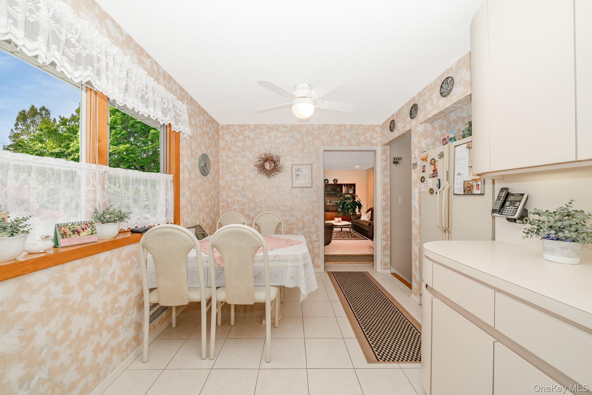 Single Family Lido Suffolk County, NY 11757, MLS-923945-9