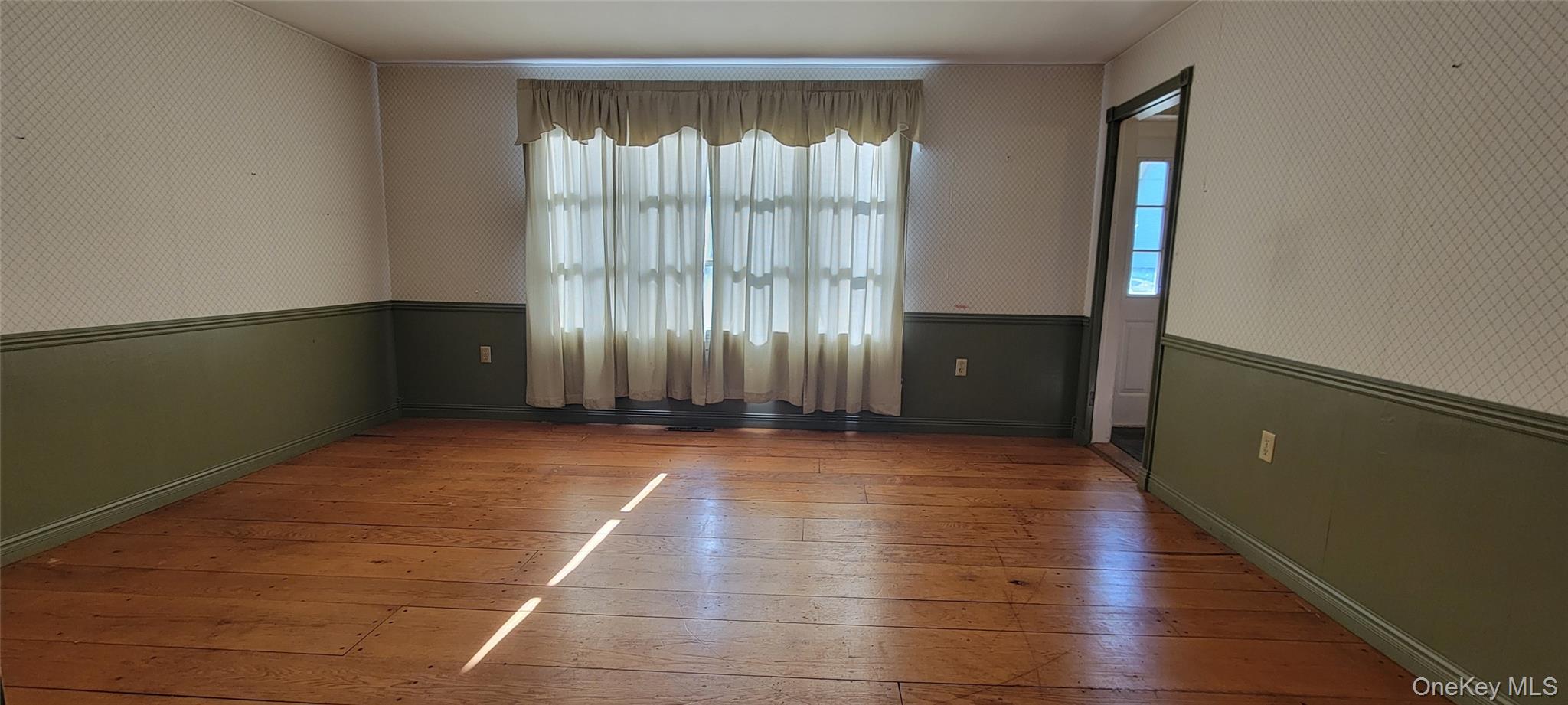 Single Family Washington Ulster County, NY 12528, MLS-923946-21