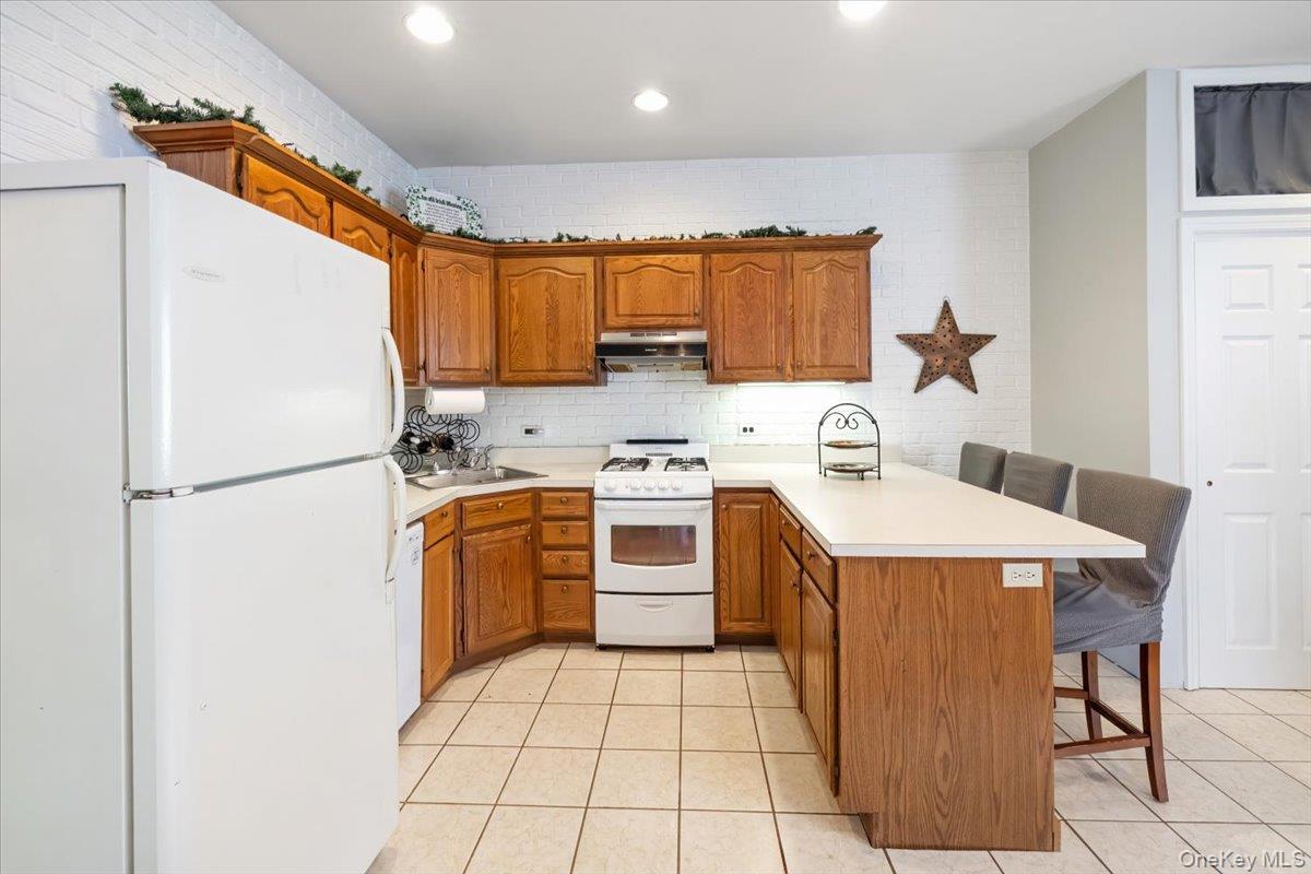 Single Family Van Orden  Rockland County, NY 10901, MLS-923951-10