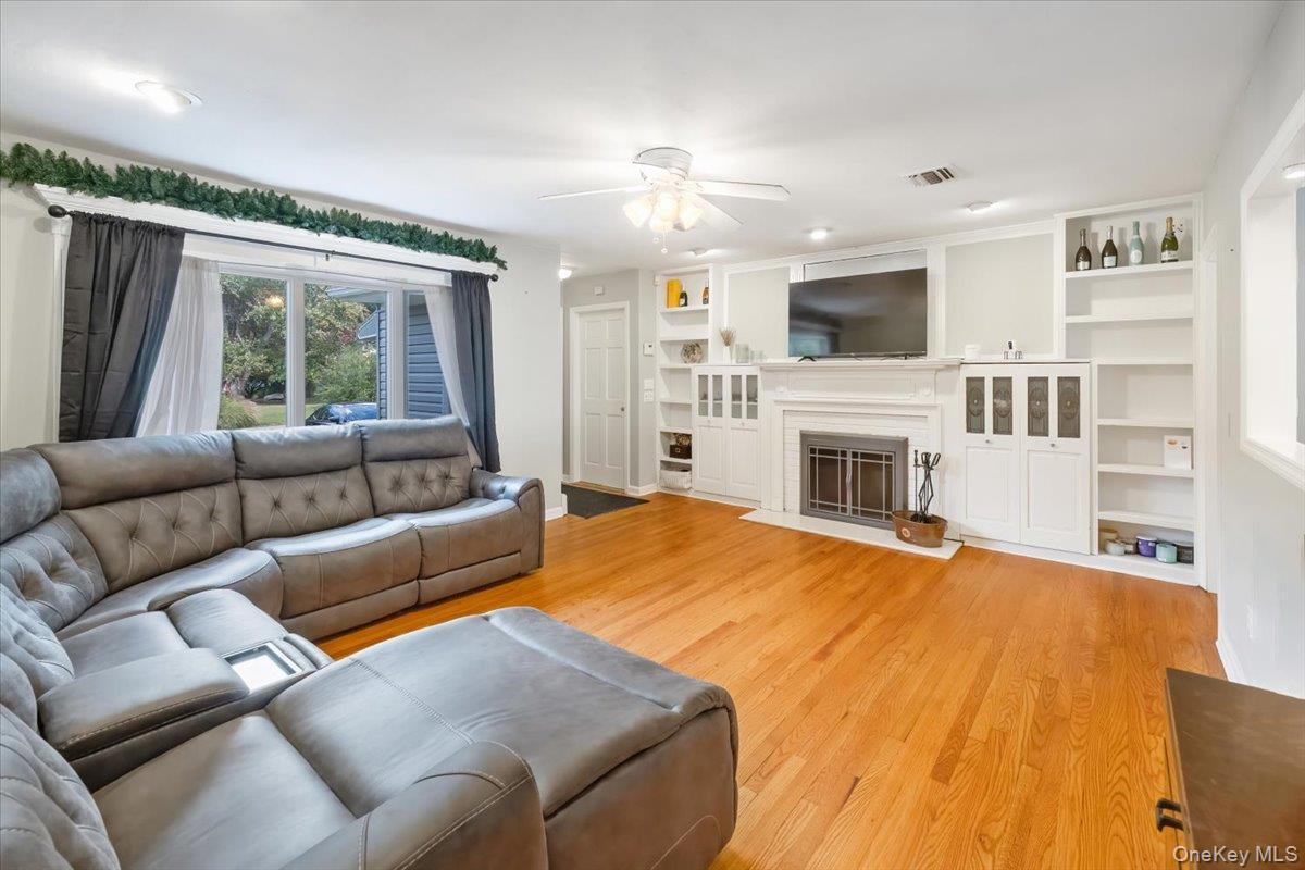 Single Family Van Orden  Rockland County, NY 10901, MLS-923951-4