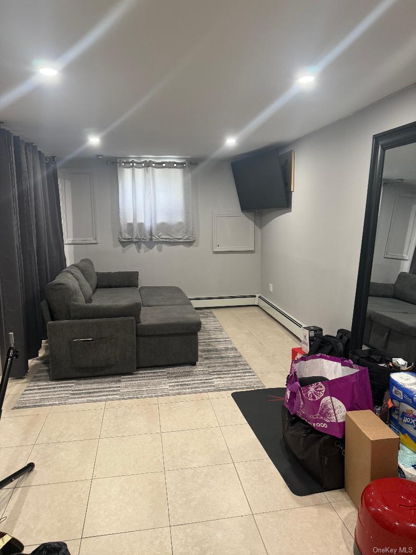 Single Family Express Dr S. Drive,   Suffolk County, NY 11779, MLS-923952-7