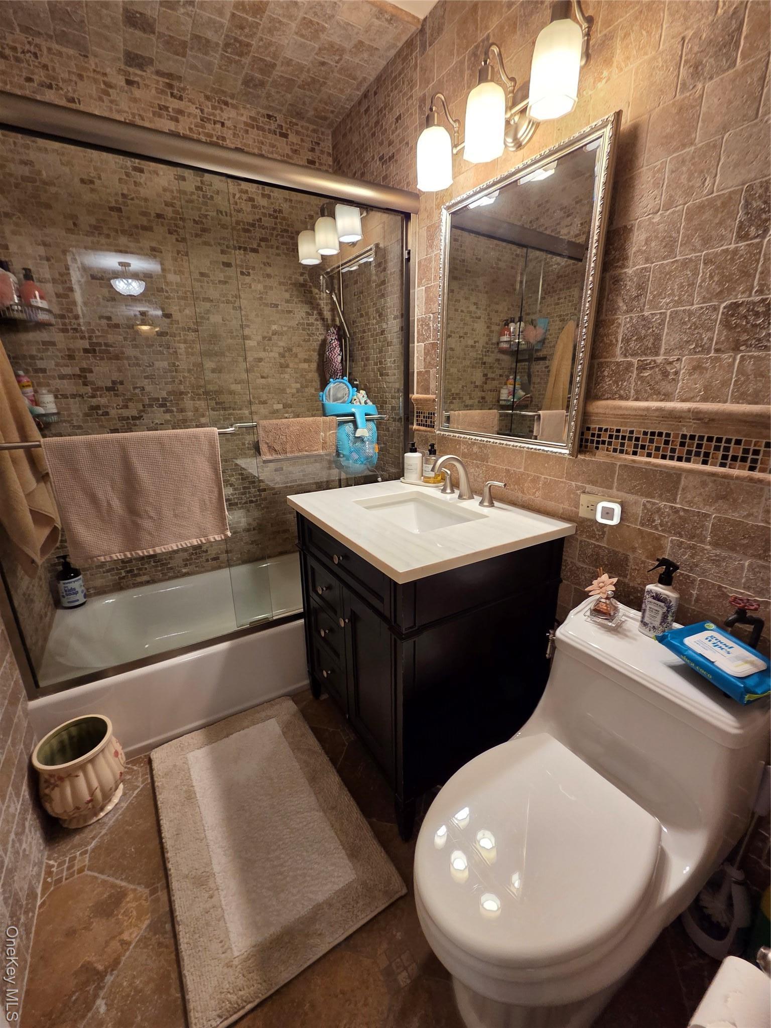 Coop 215th  Queens, NY 11360, MLS-923960-8