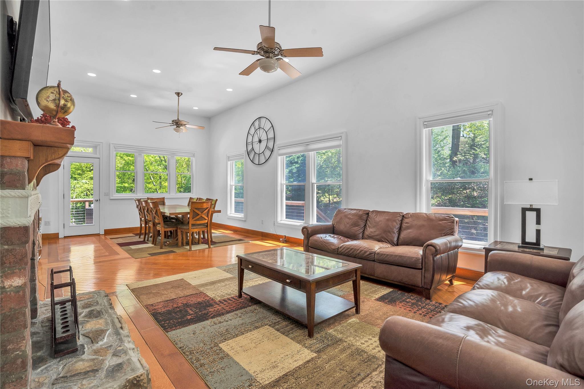 Single Family Avenue Suffolk County, NY 11946, MLS-923978-10