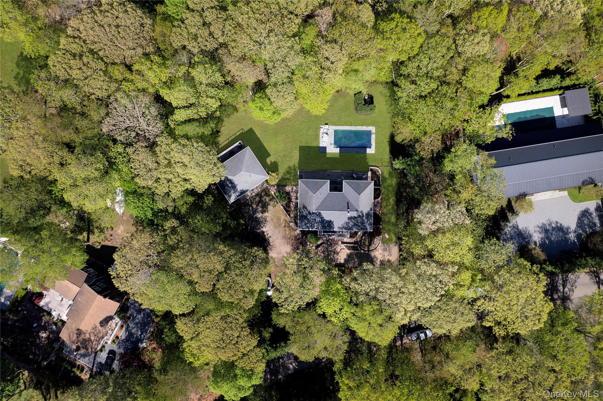 Single Family Avenue Suffolk County, NY 11946, MLS-923978-38