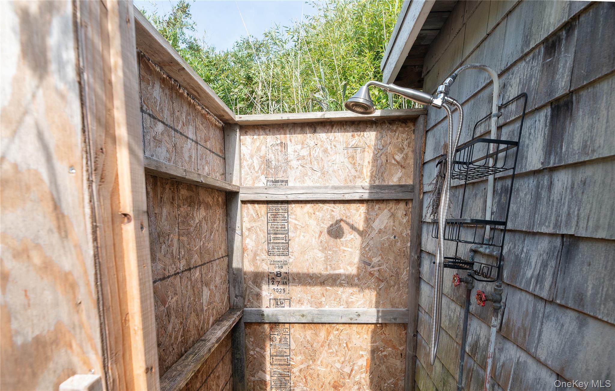 Single Family Bayberry  Suffolk County, NY 11770, MLS-923981-23