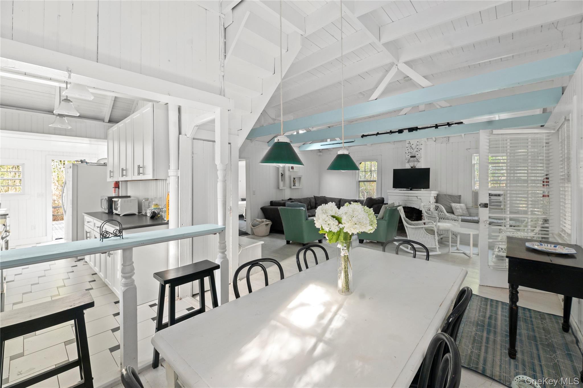 Single Family Bayberry  Suffolk County, NY 11770, MLS-923981-5