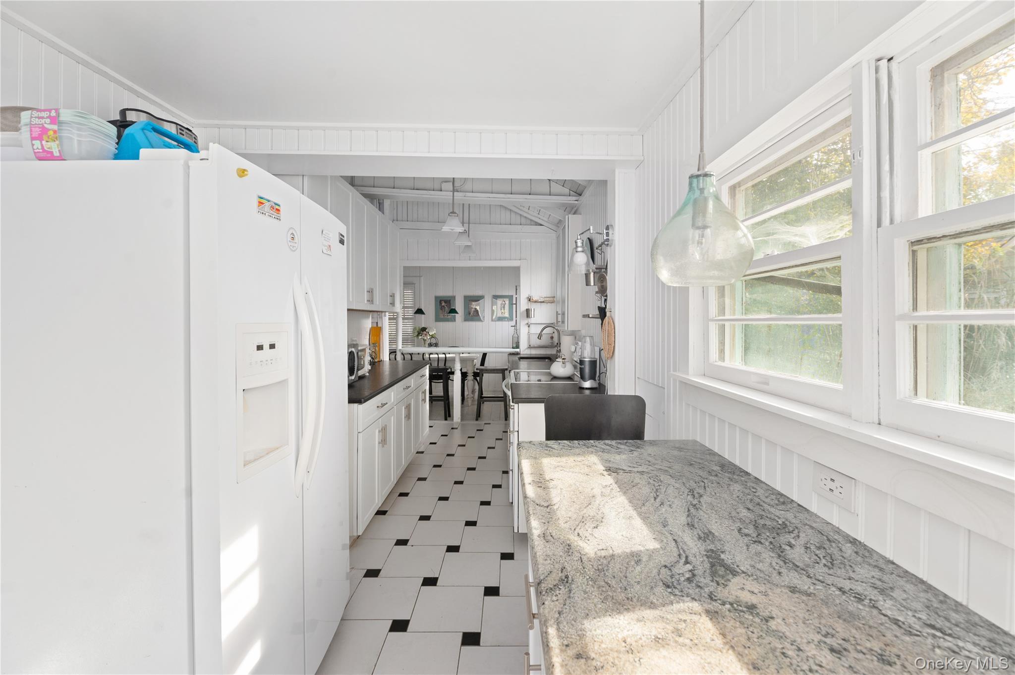 Single Family Bayberry  Suffolk County, NY 11770, MLS-923981-8