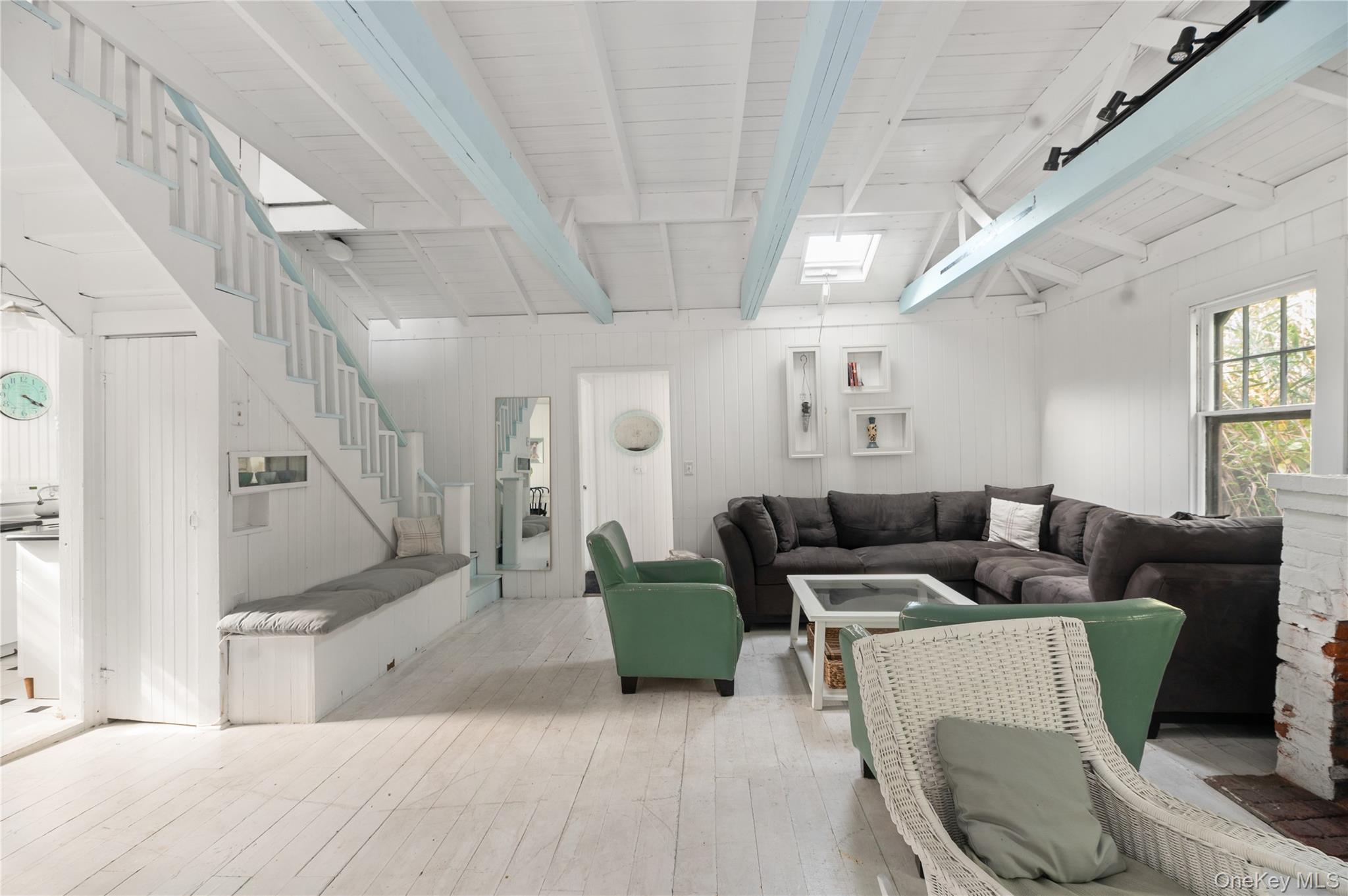 Single Family Bayberry  Suffolk County, NY 11770, MLS-923981-9